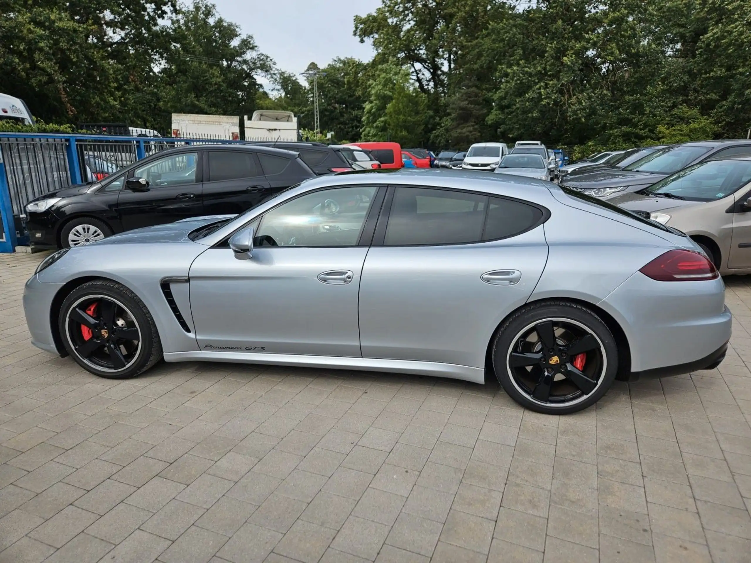 Porsche - Panamera