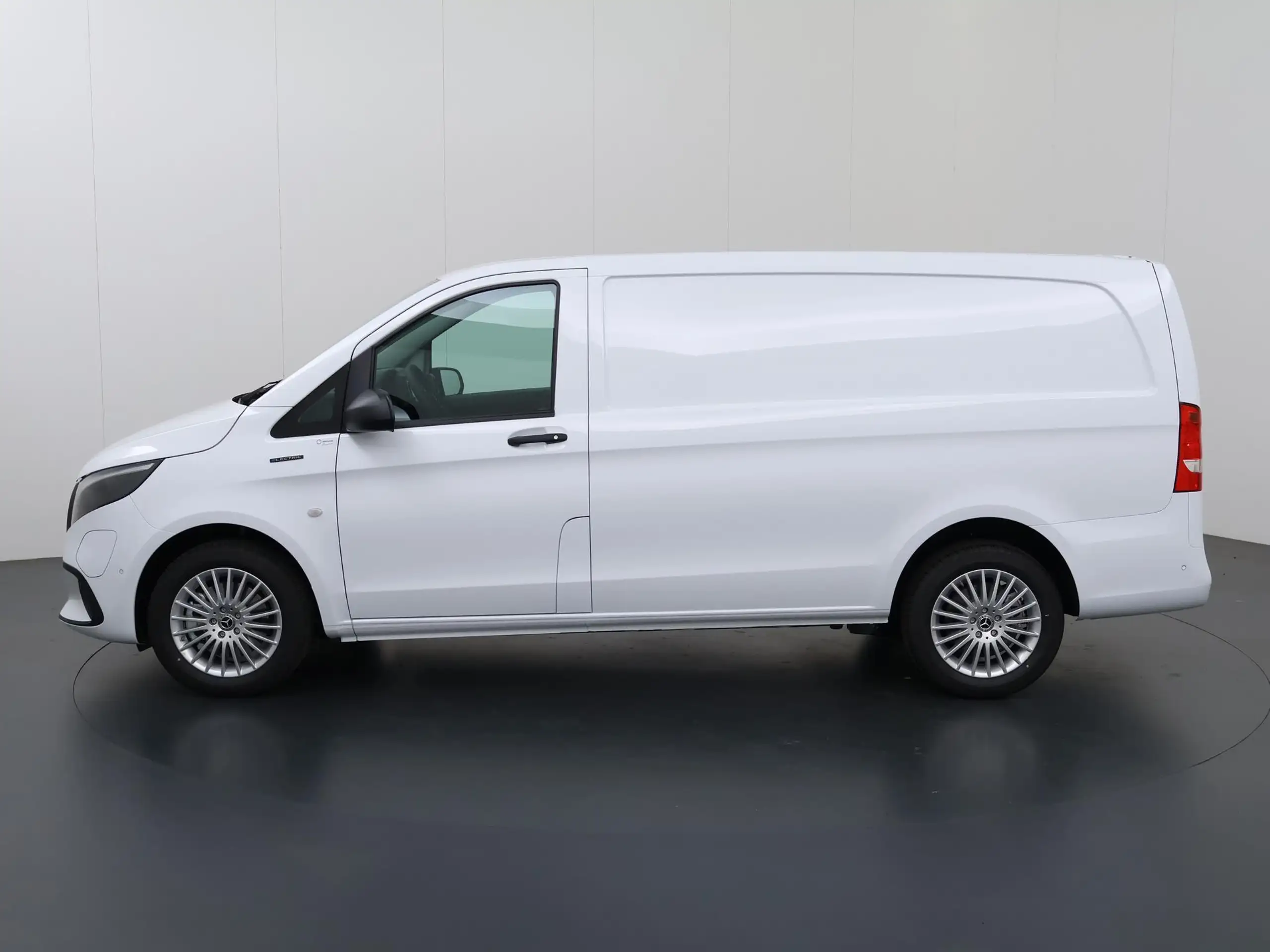 Mercedes-Benz - Vito