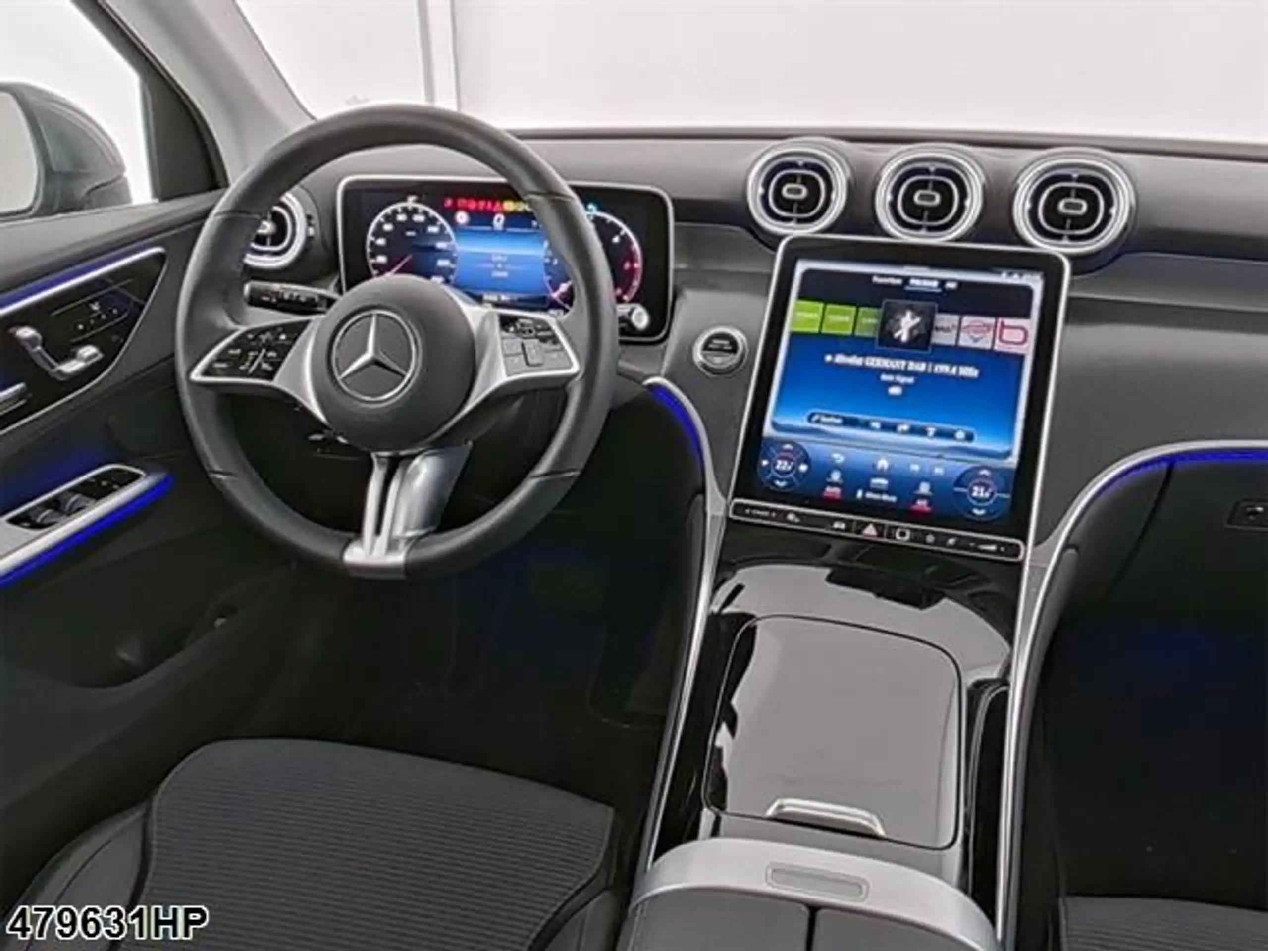 Mercedes-Benz - GLC 220