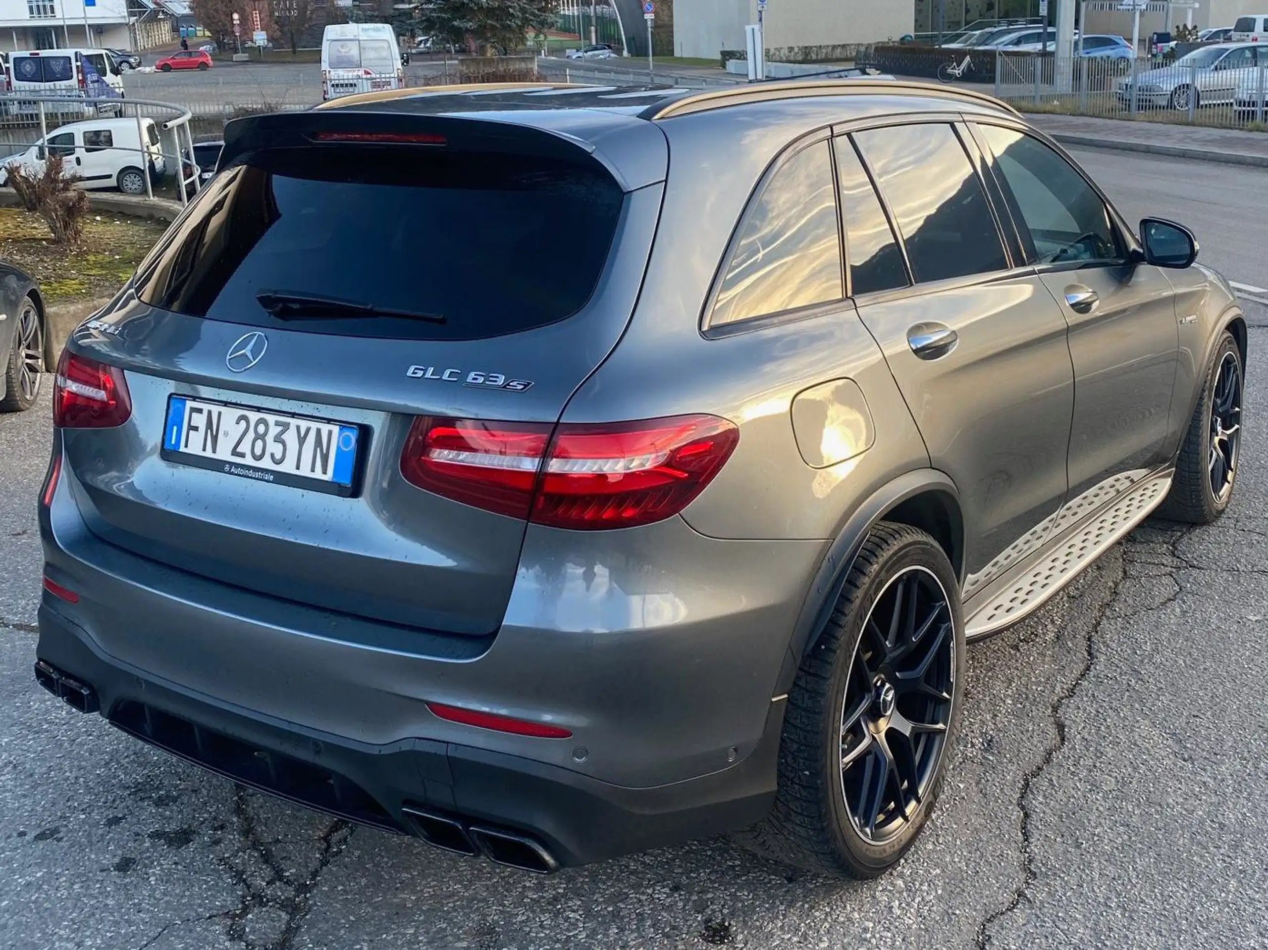 Mercedes-Benz - GLC 63 AMG