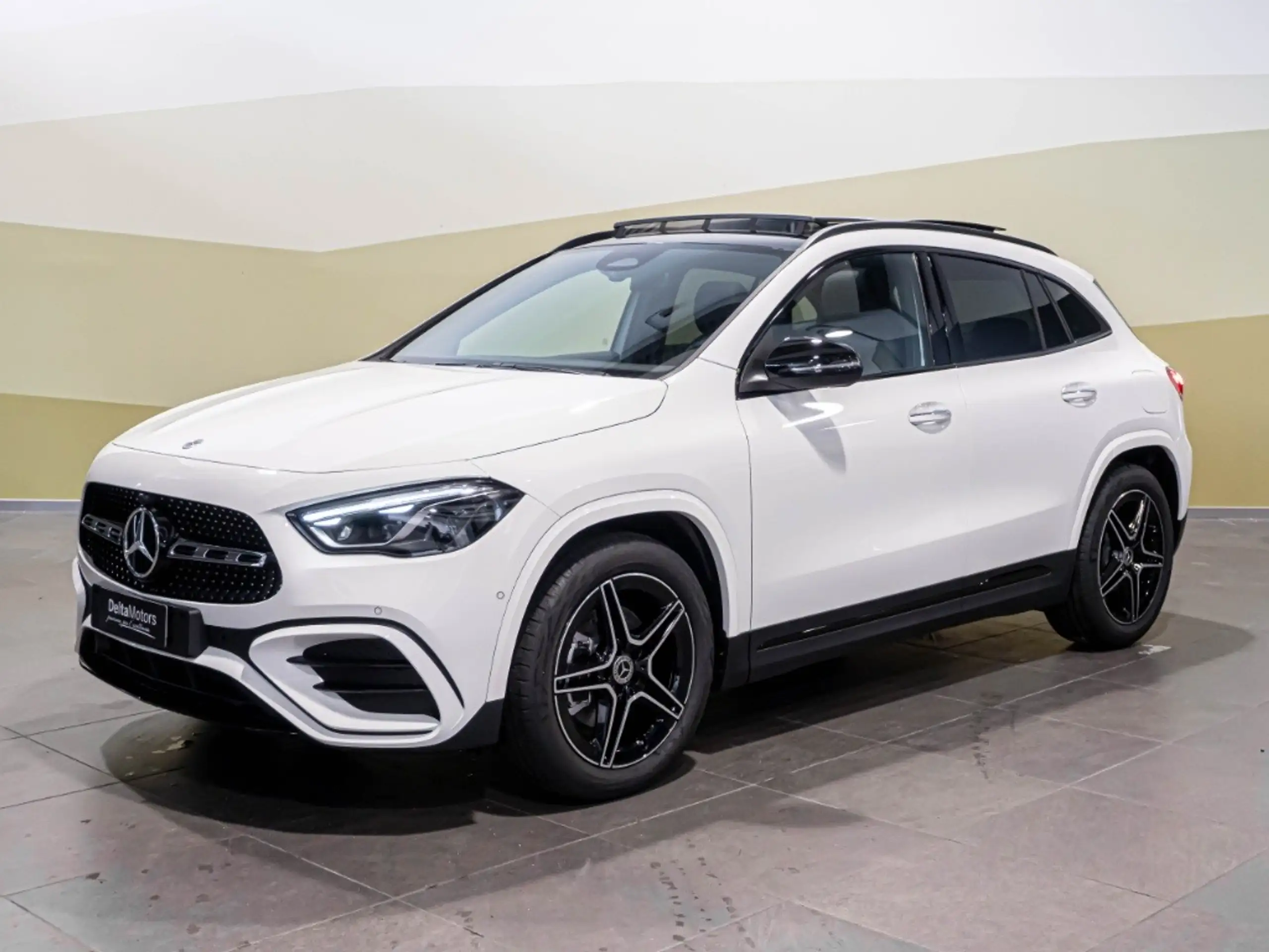 Mercedes-Benz GLA 200 2024