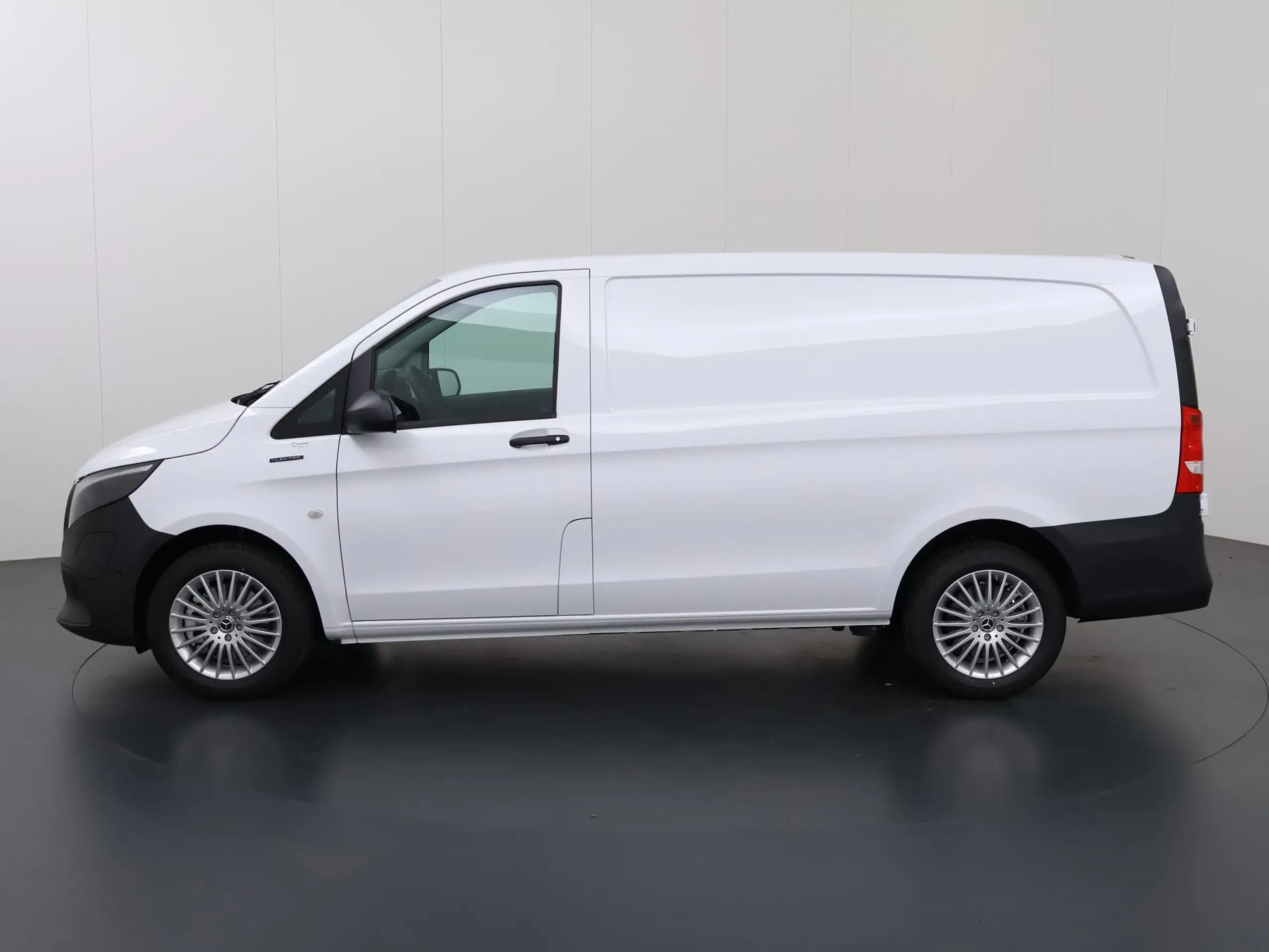 Mercedes-Benz Vito 2024