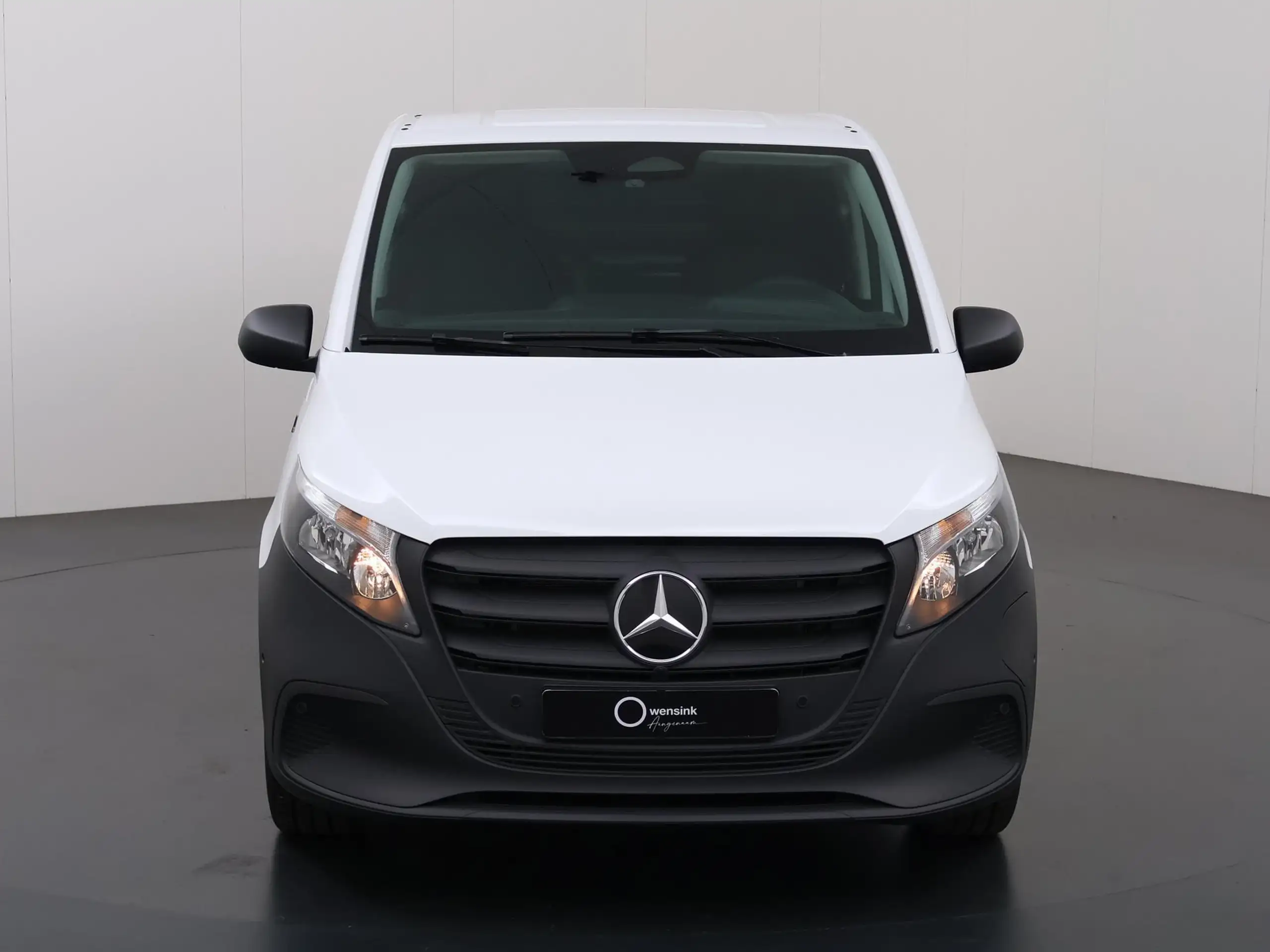 Mercedes-Benz - Vito