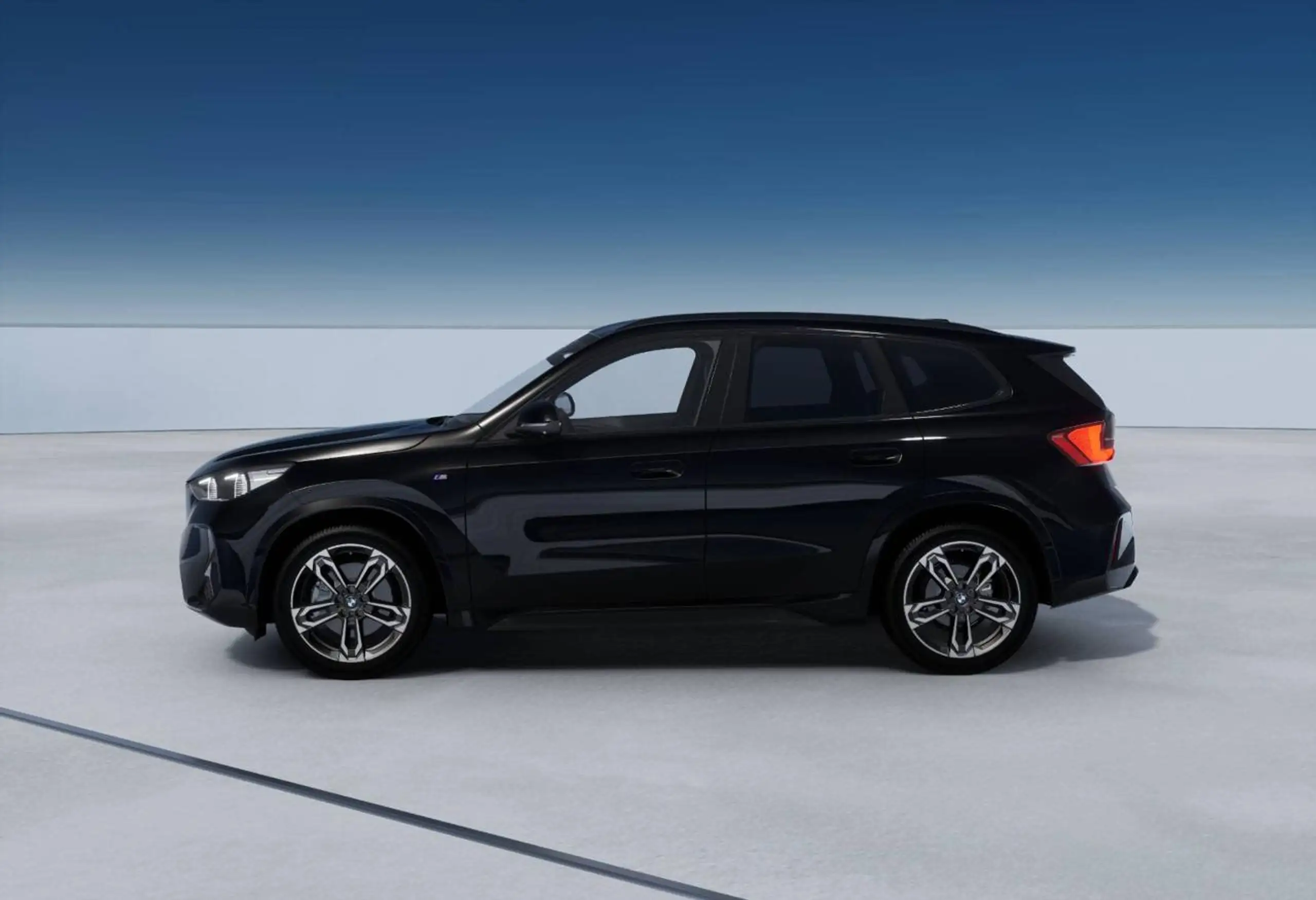 BMW - X1