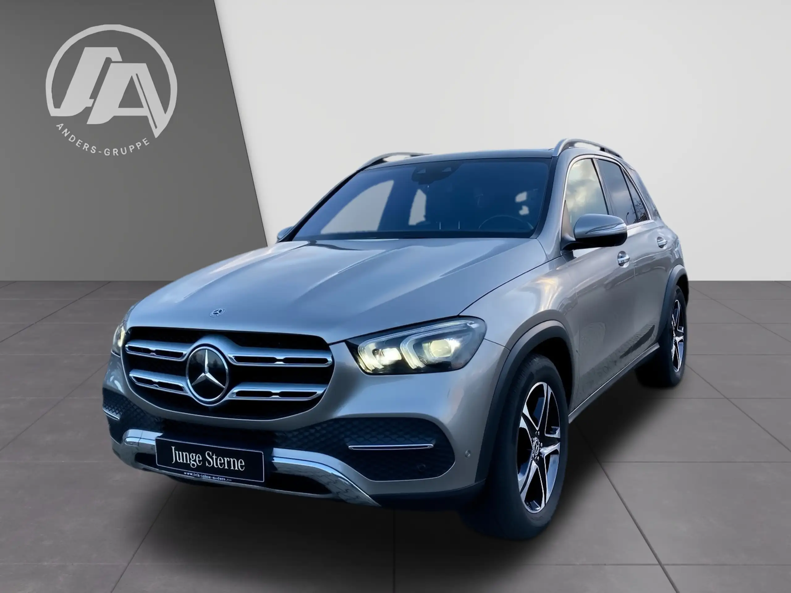 Mercedes-Benz - GLE 300