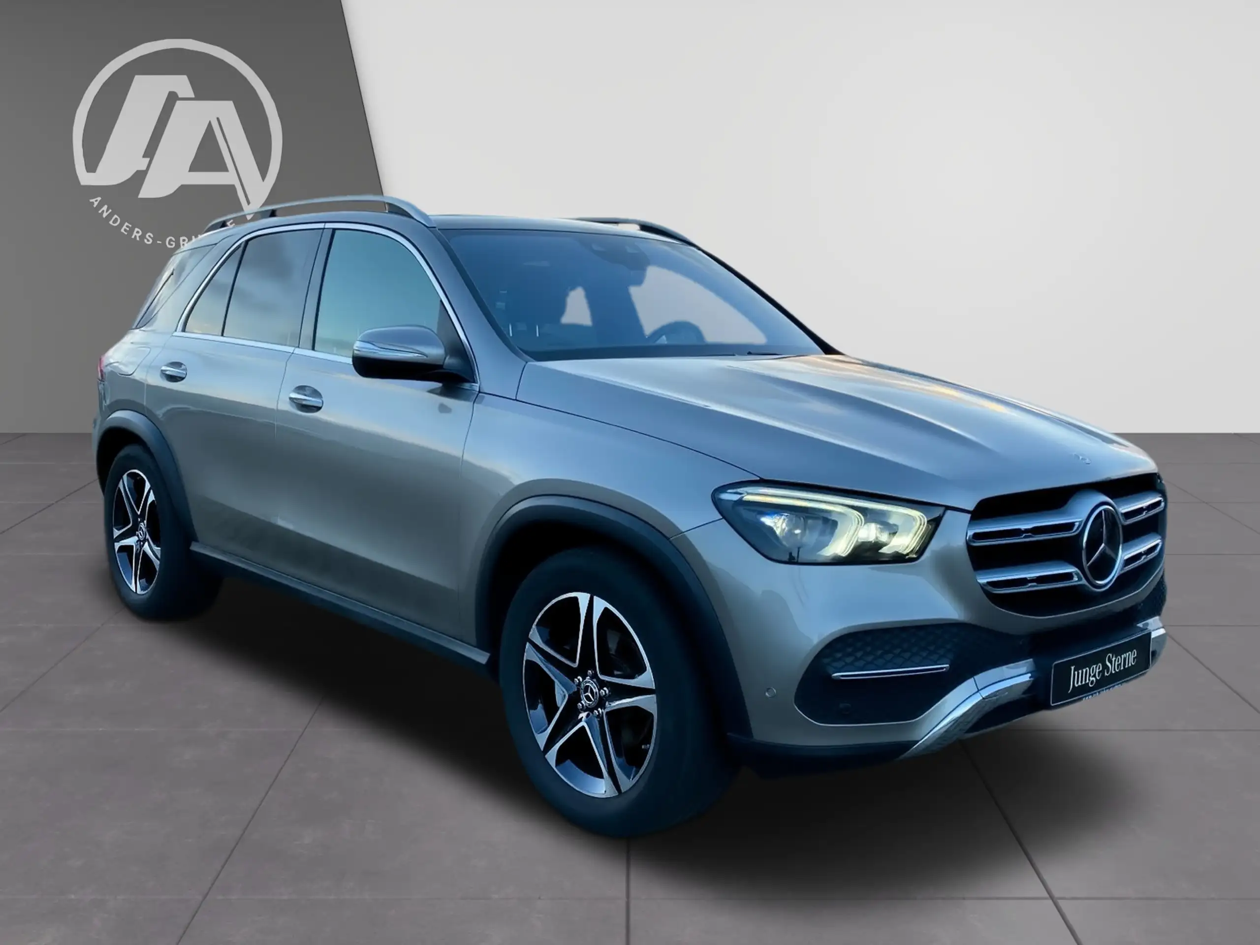 Mercedes-Benz - GLE 300