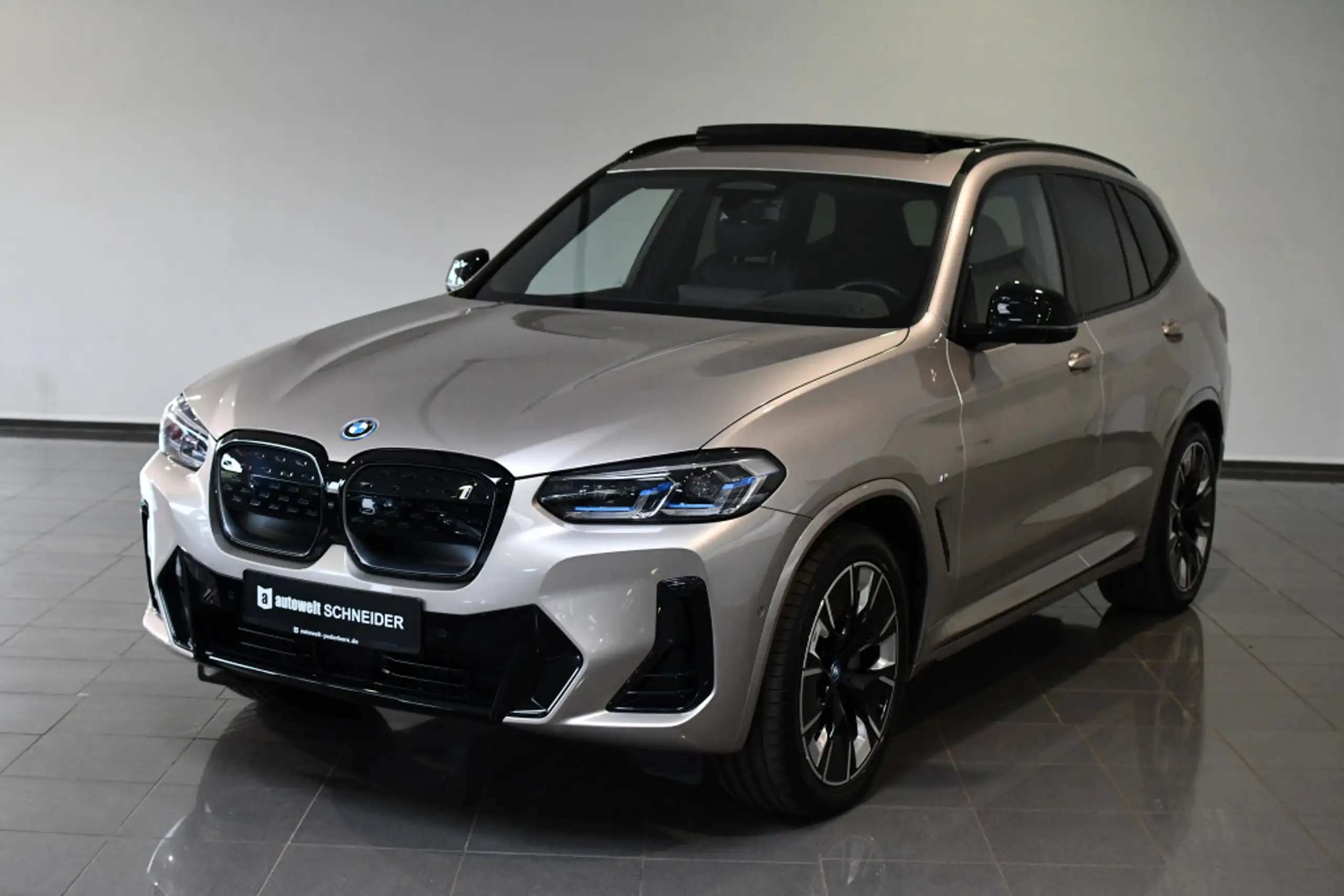 BMW - X3