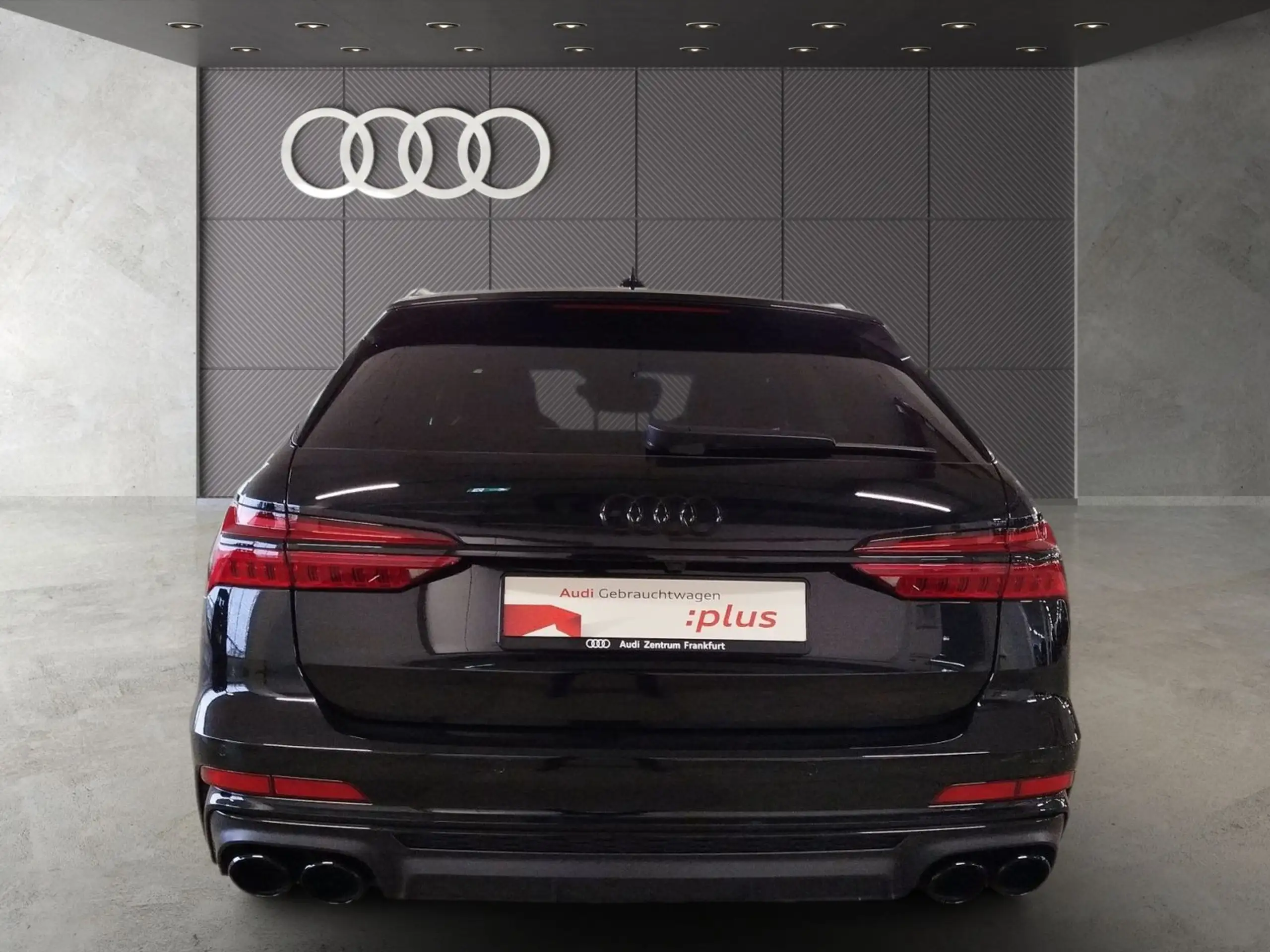 Audi - S6