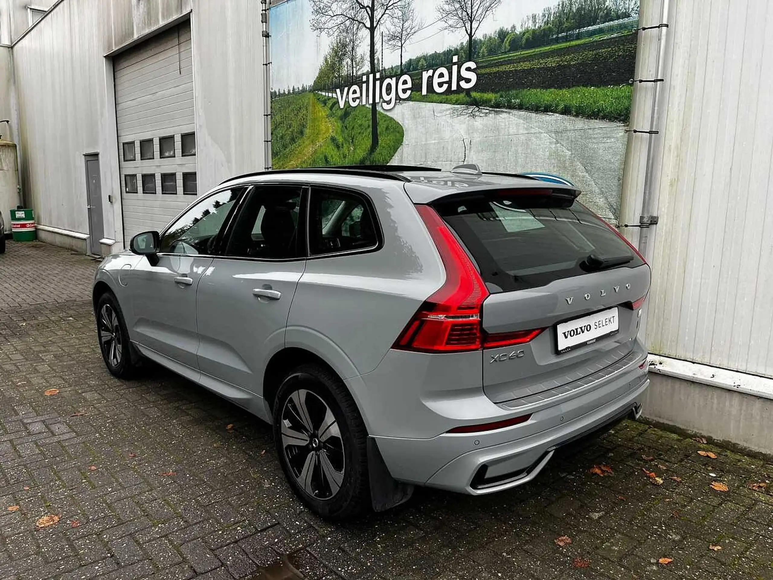 Volvo - XC60