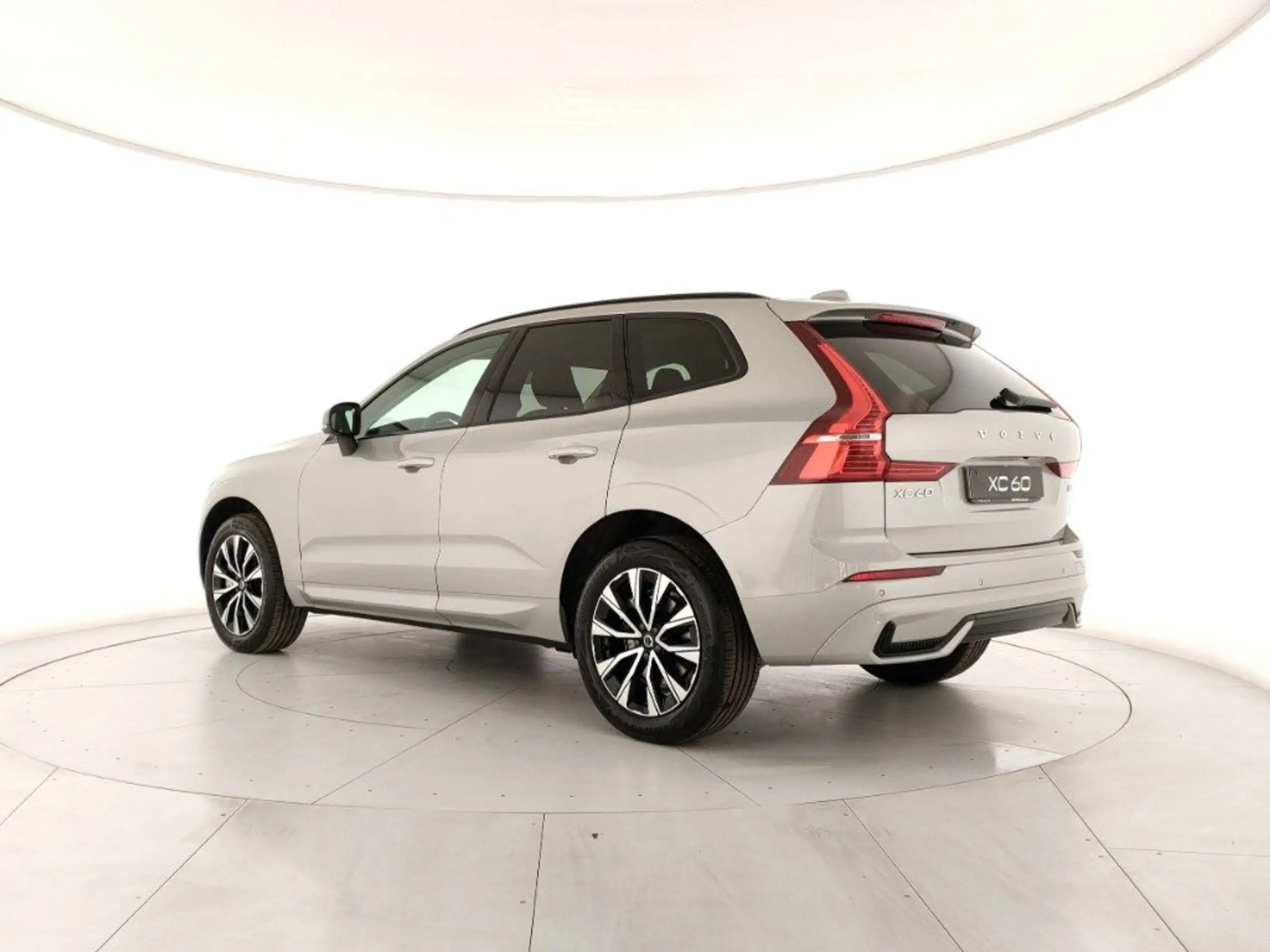 Volvo - XC60