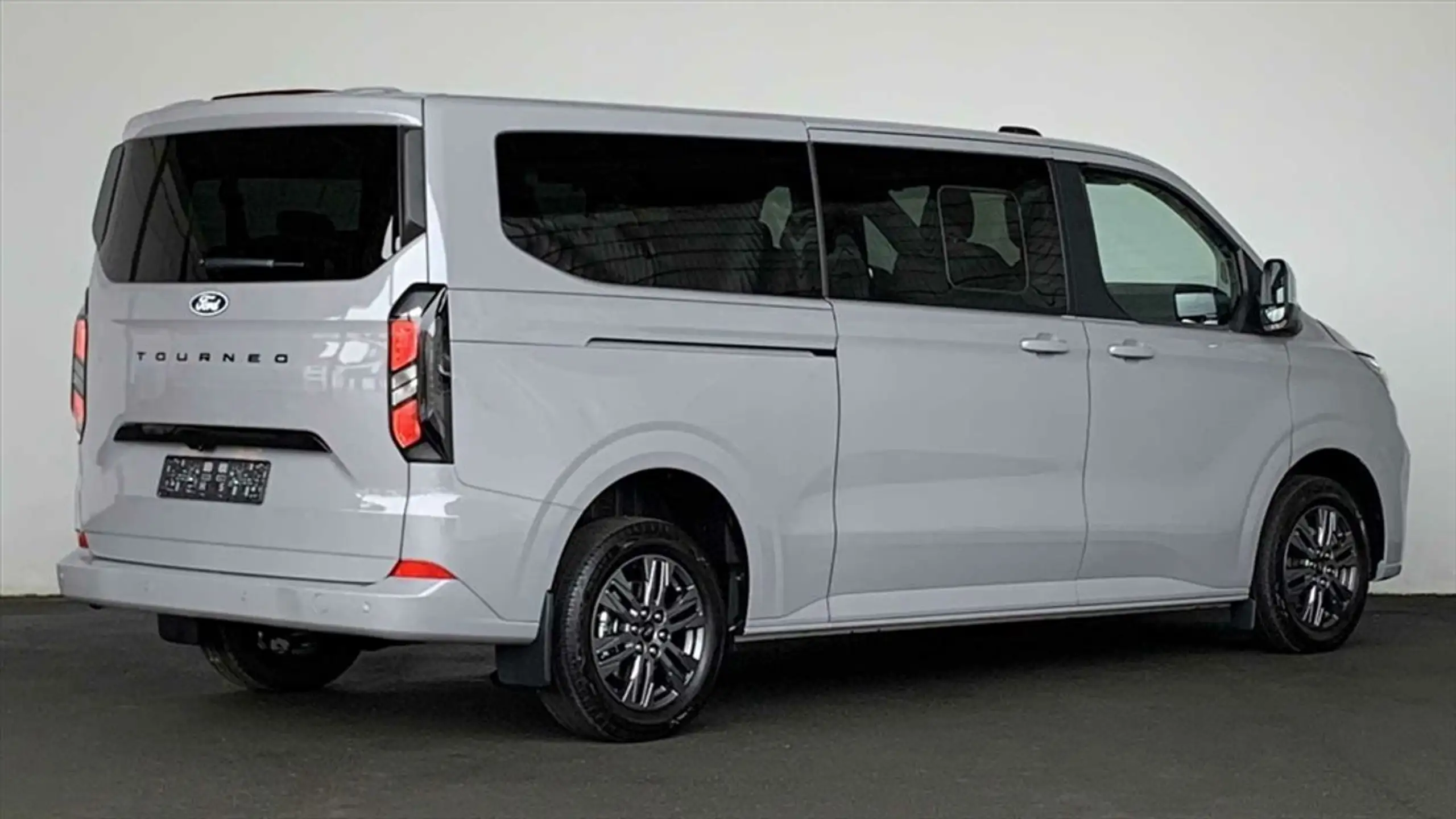 Ford - Tourneo Custom