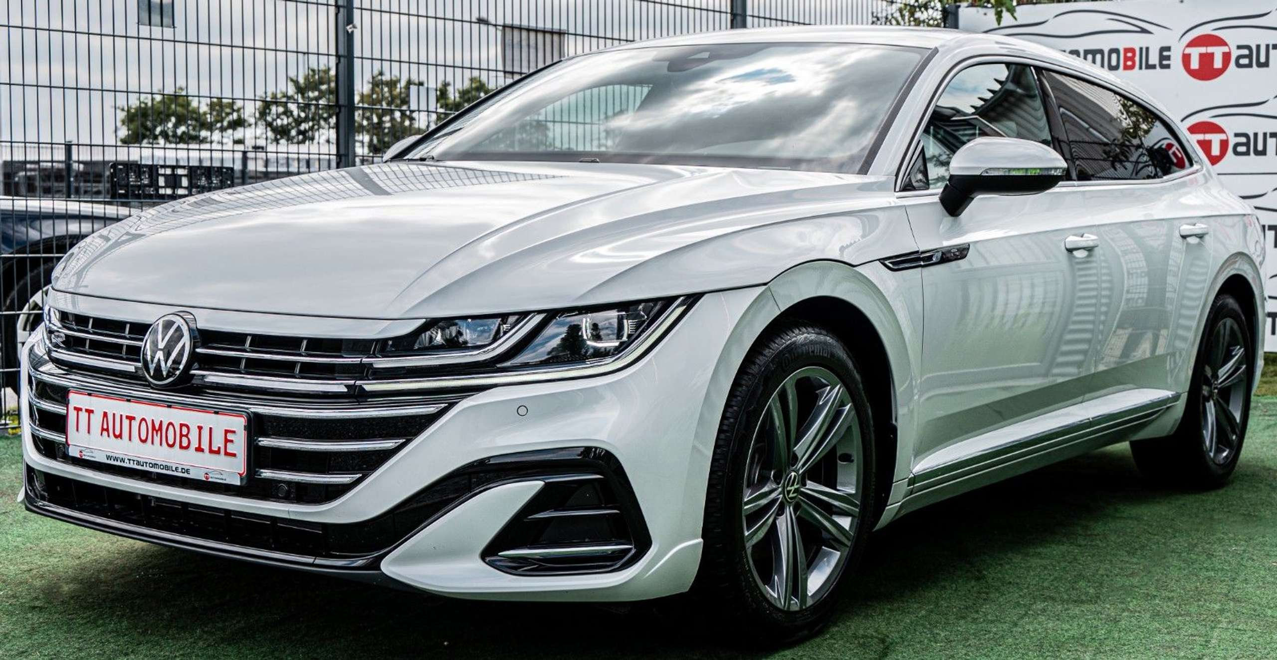 Volkswagen - Arteon