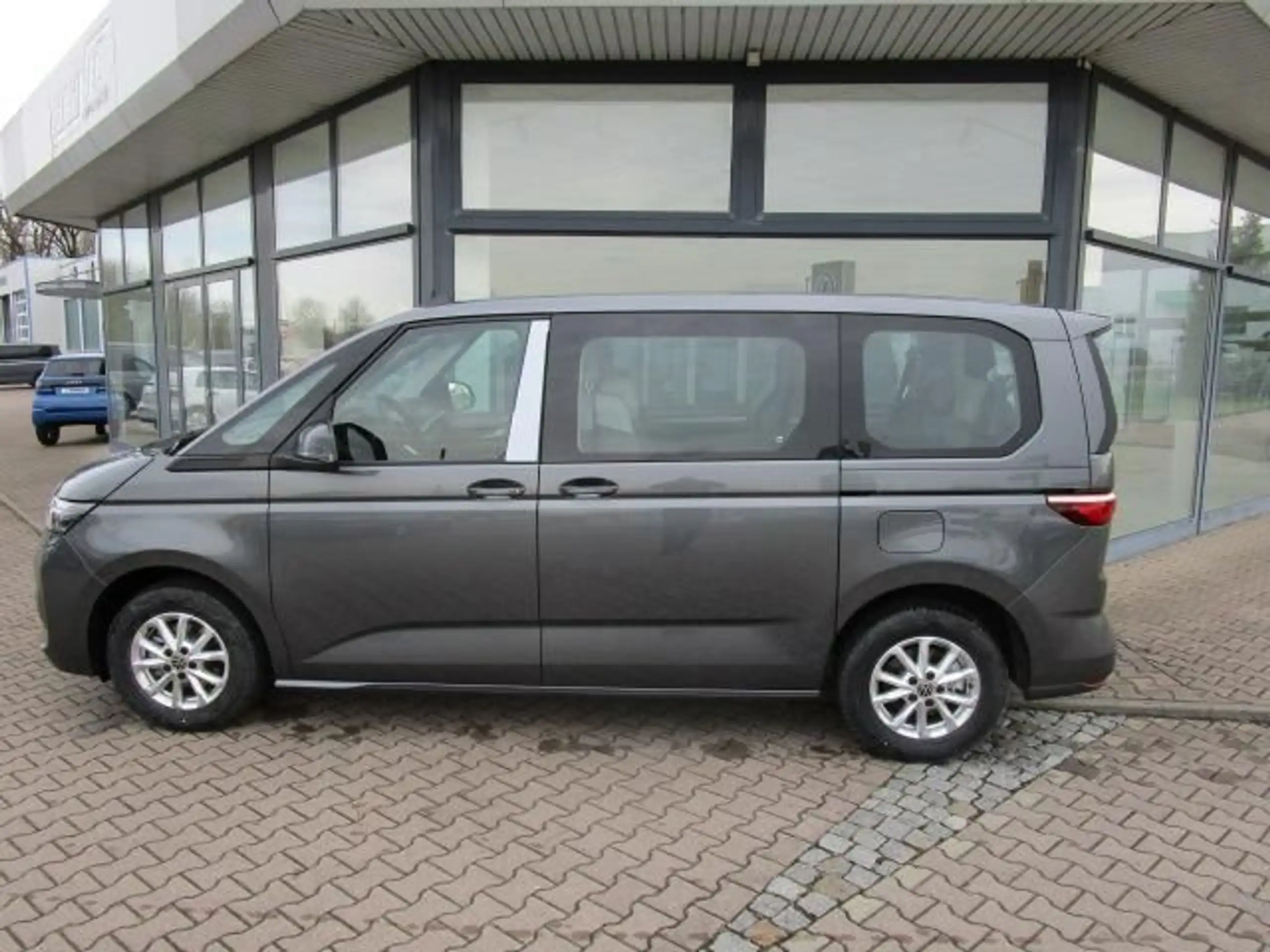 Volkswagen - T7 Multivan