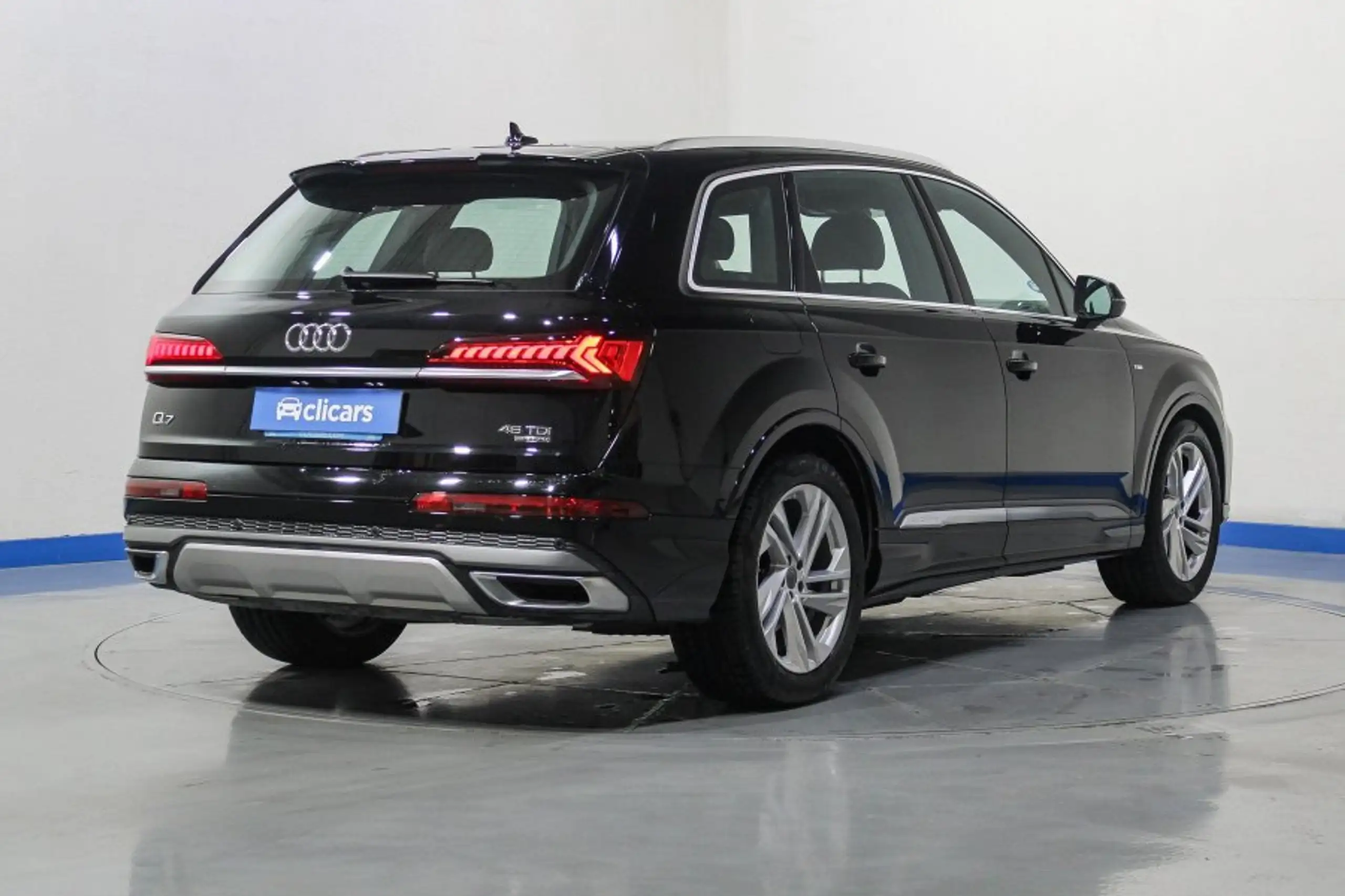 Audi - Q7