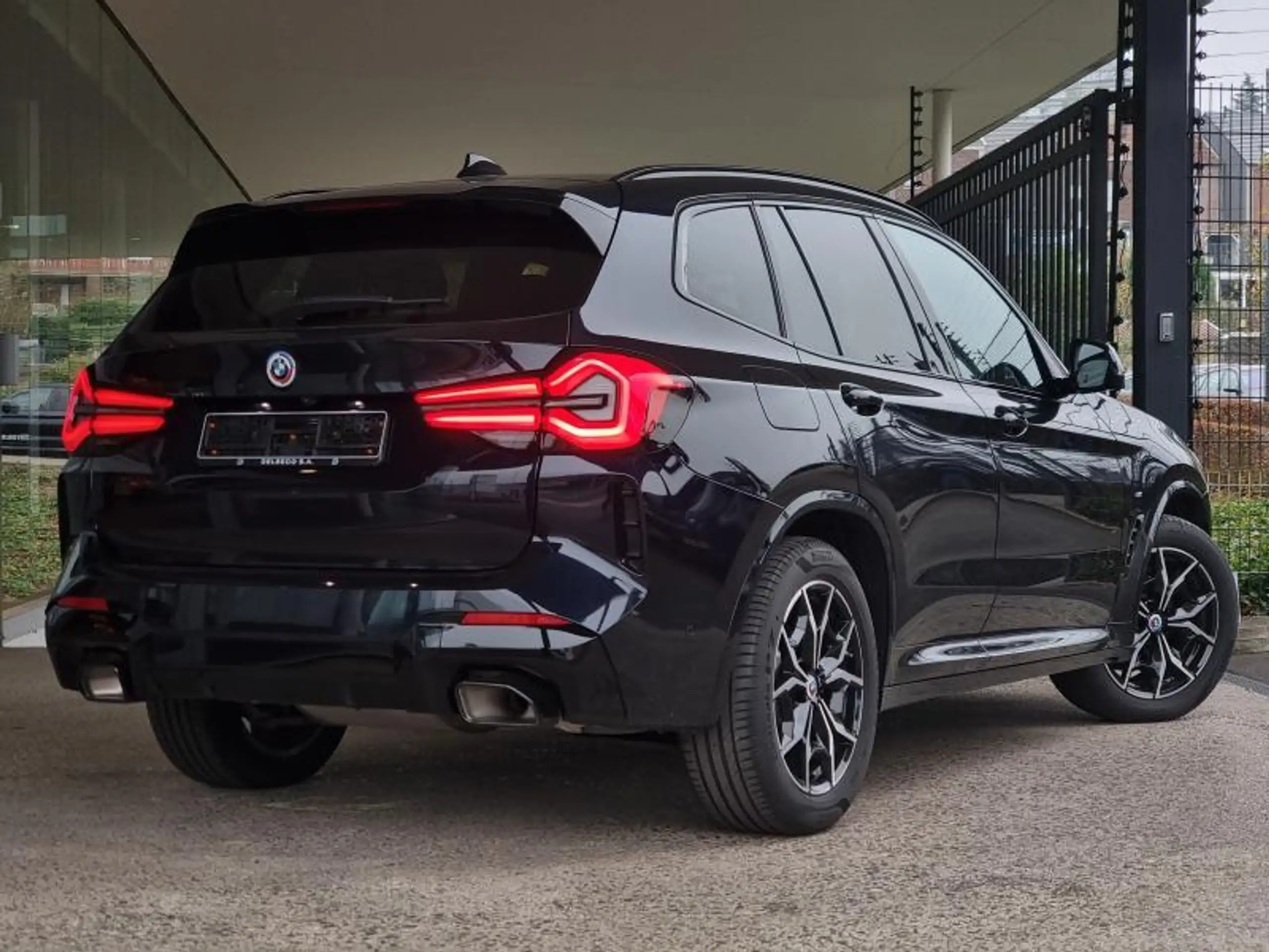 BMW - X3