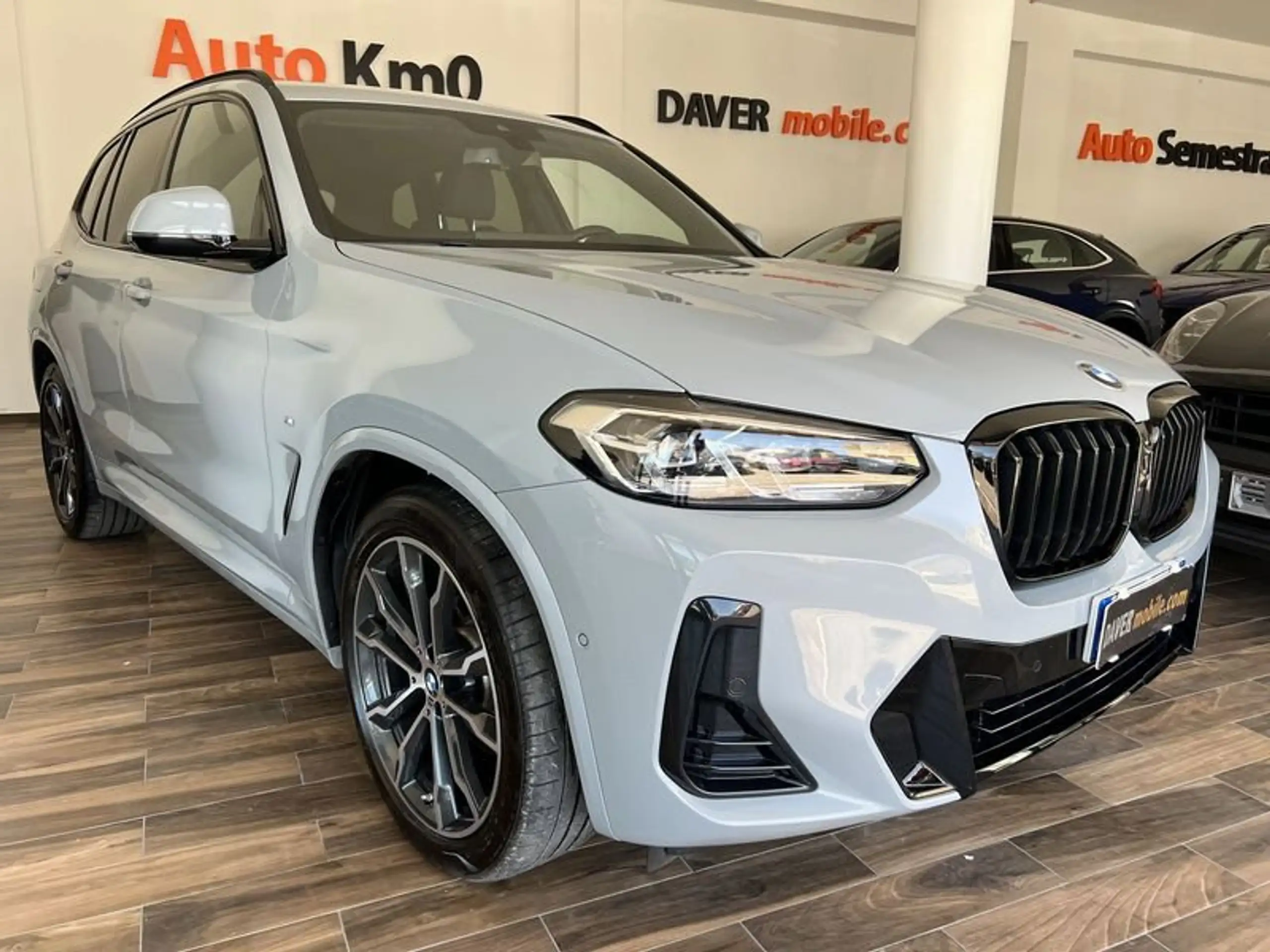 BMW - X3