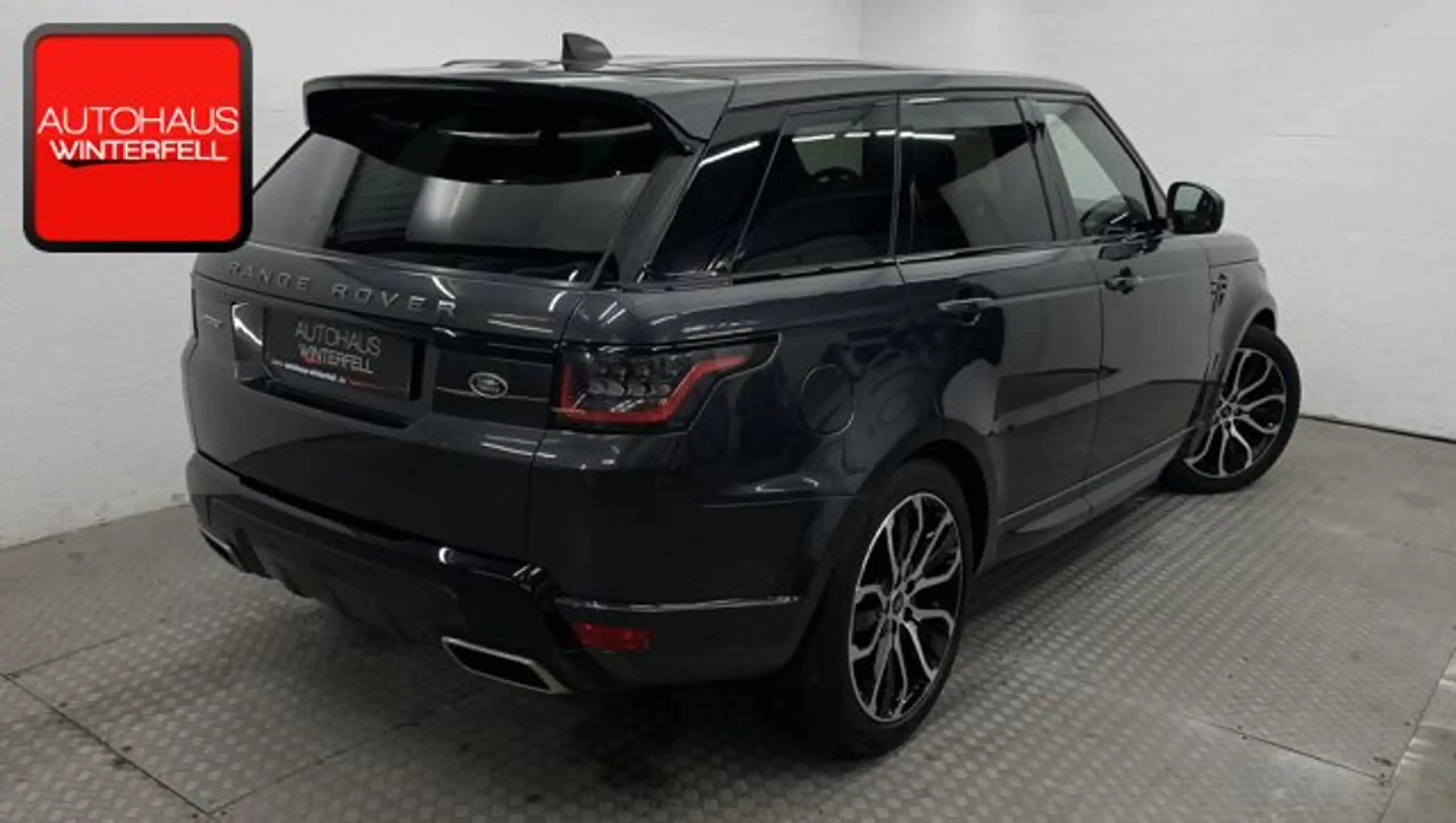 Land Rover - Range Rover Sport