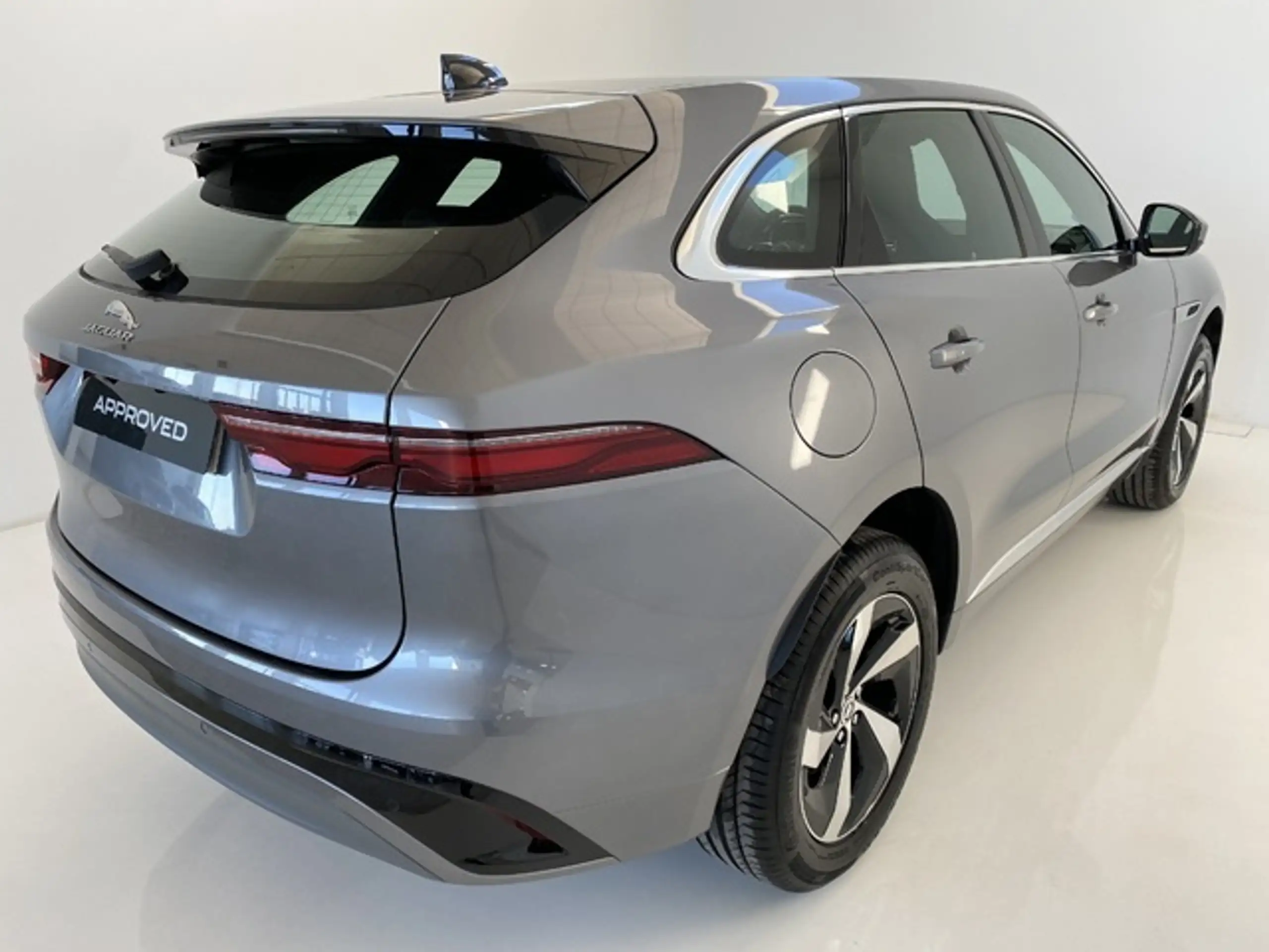 Jaguar - F-Pace