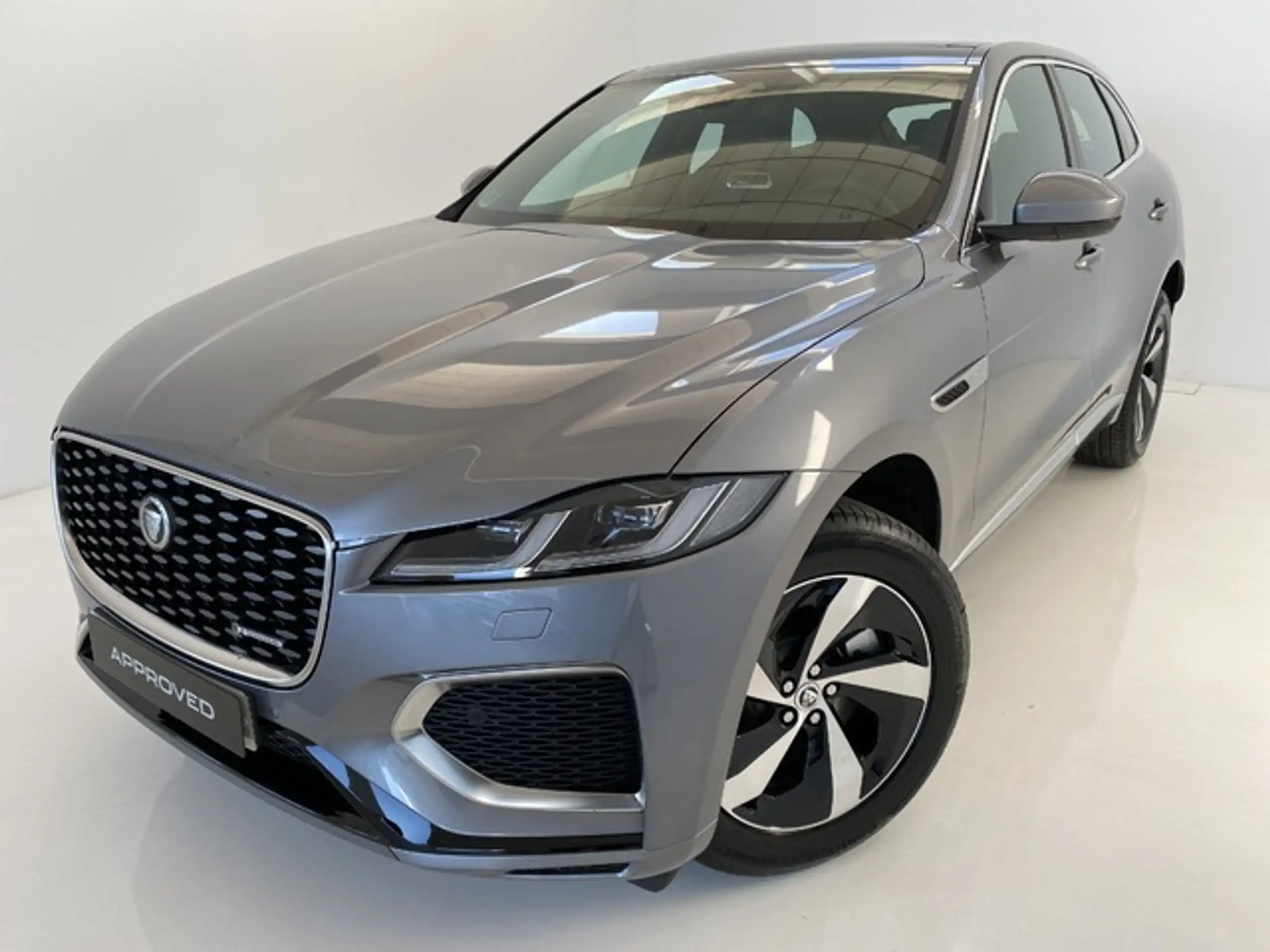 Jaguar - F-Pace