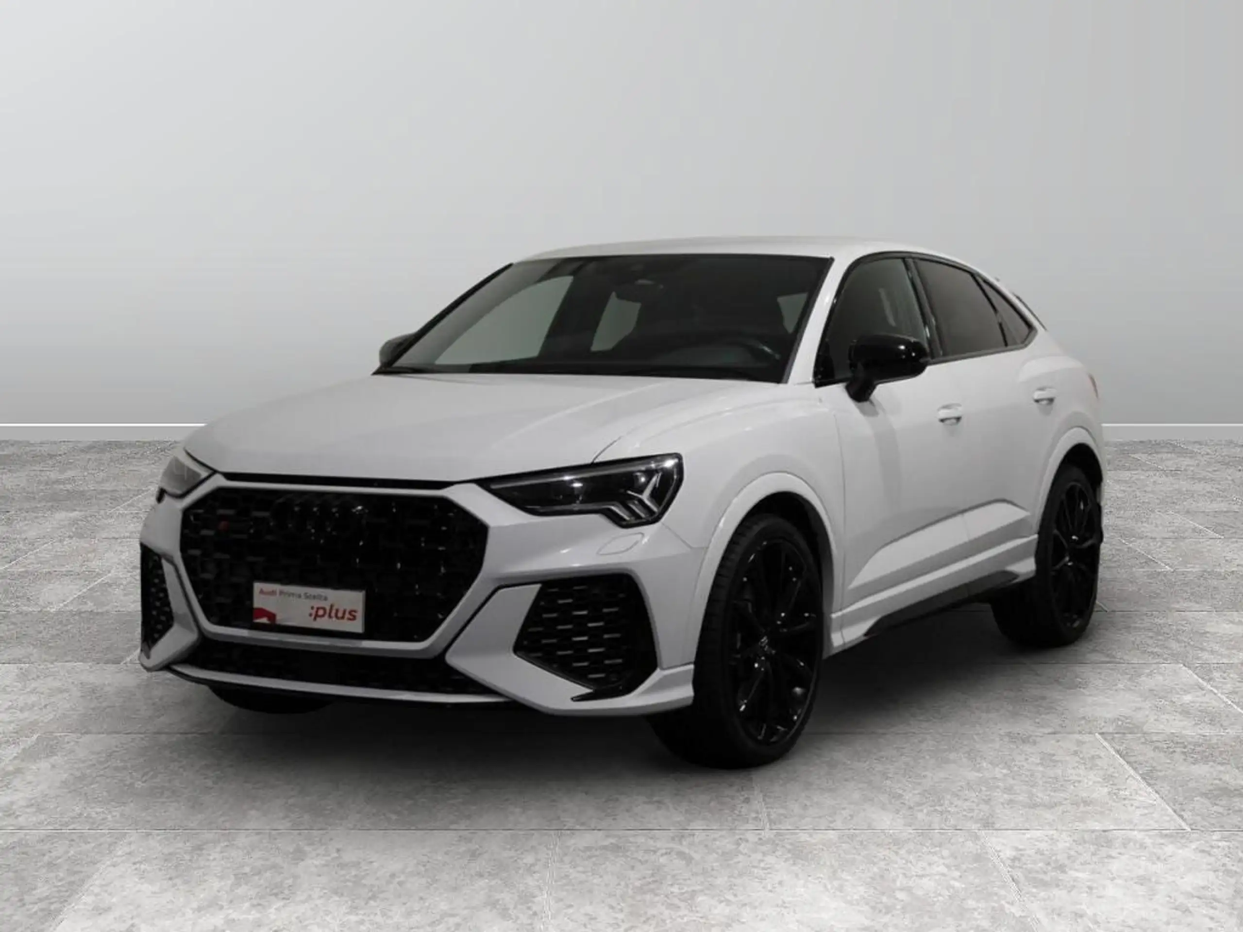 Audi - Q3