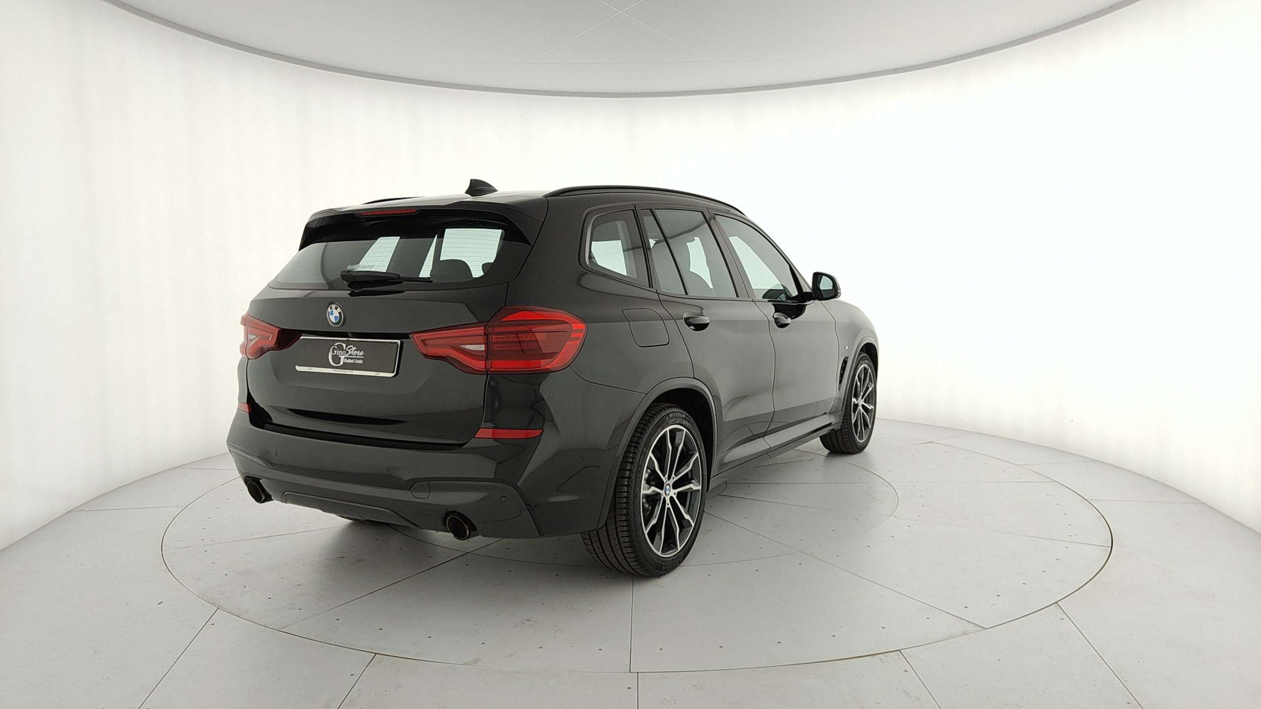 BMW - X3