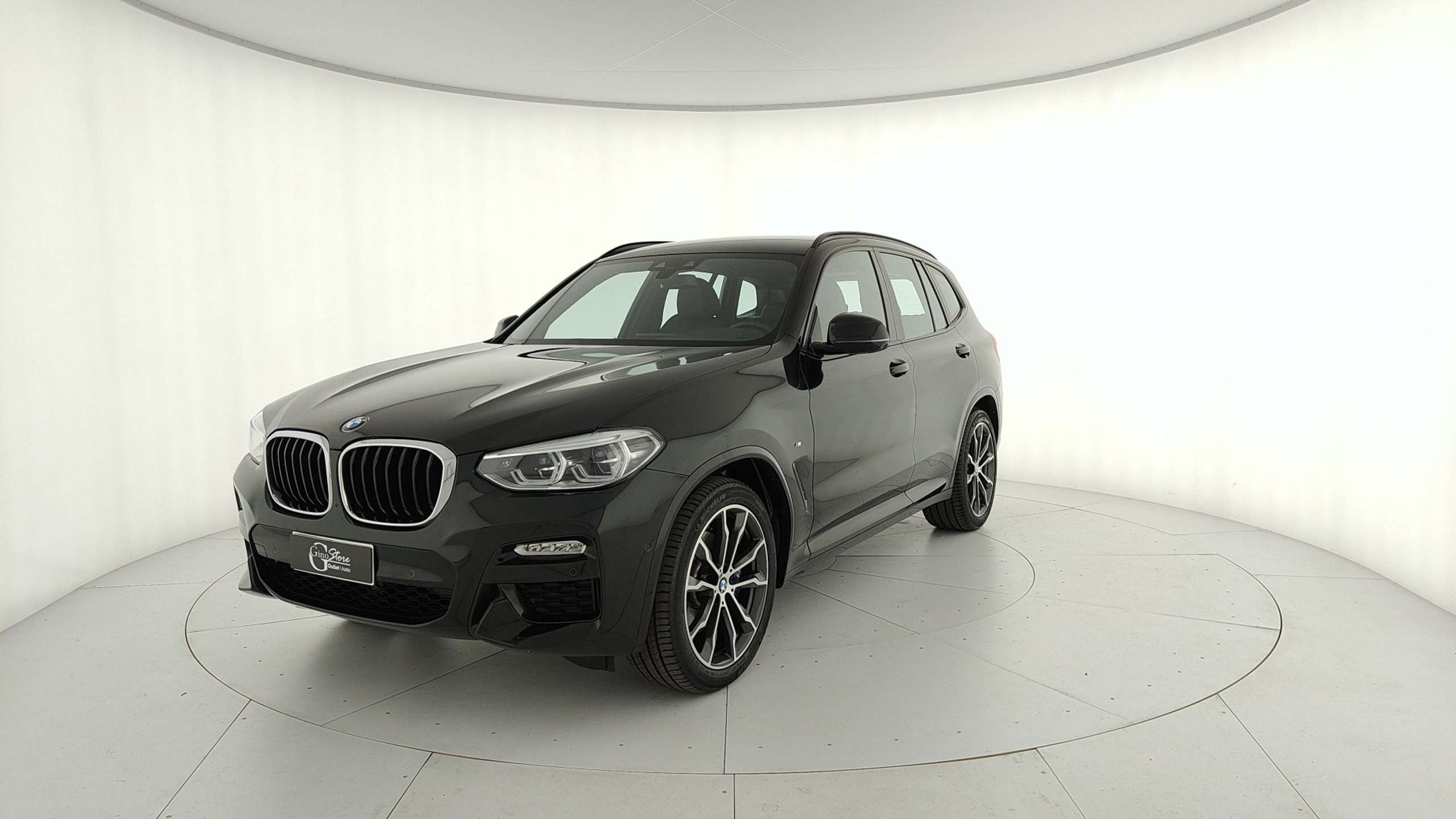 BMW - X3