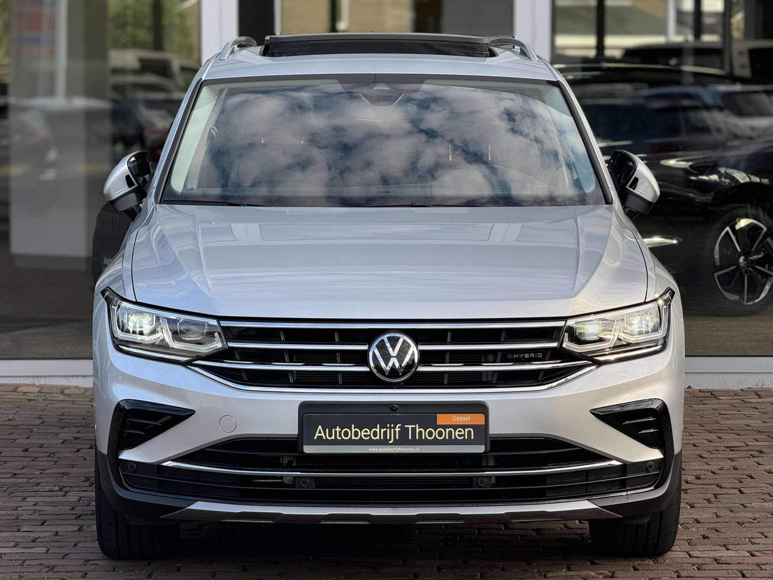 Volkswagen - Tiguan