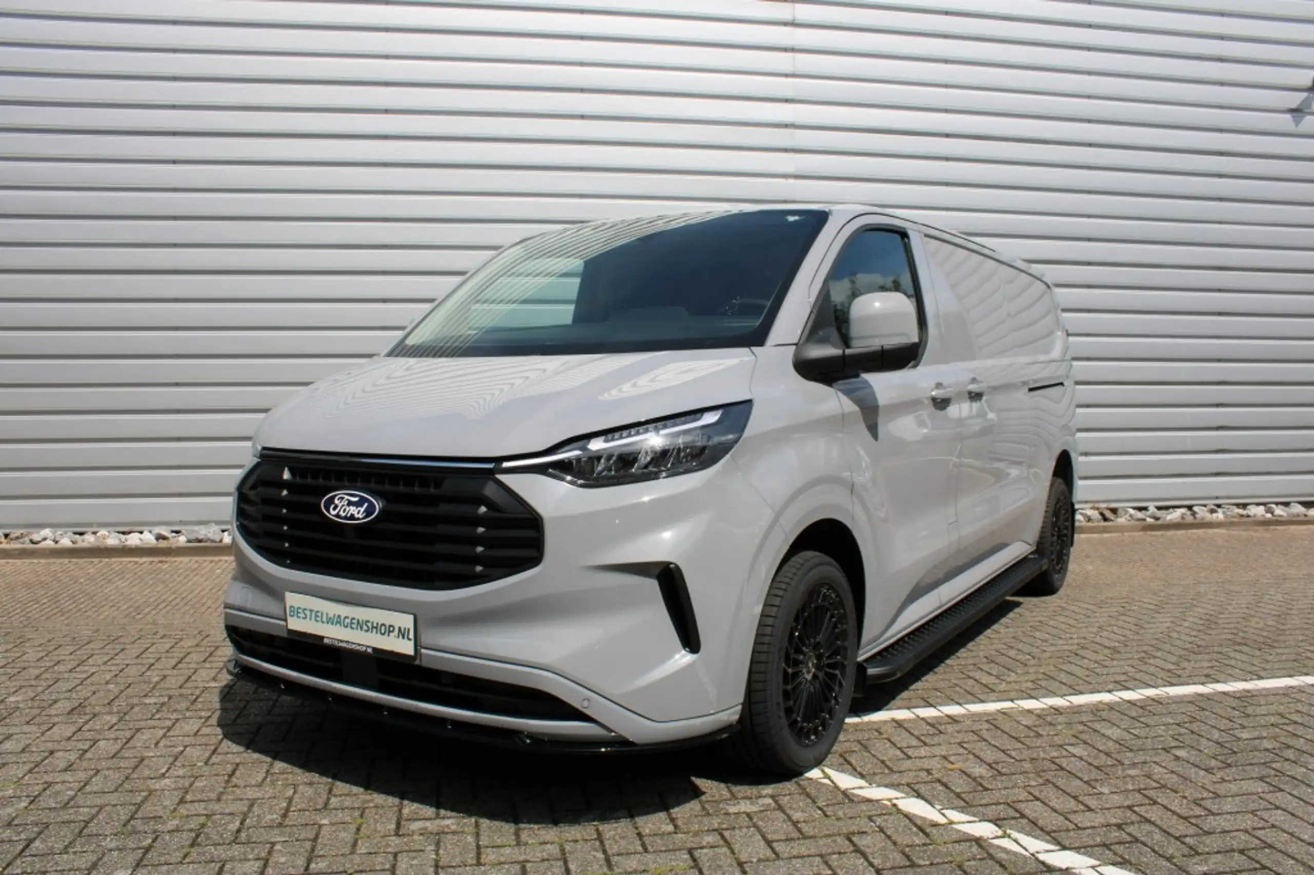 Ford - Transit Custom