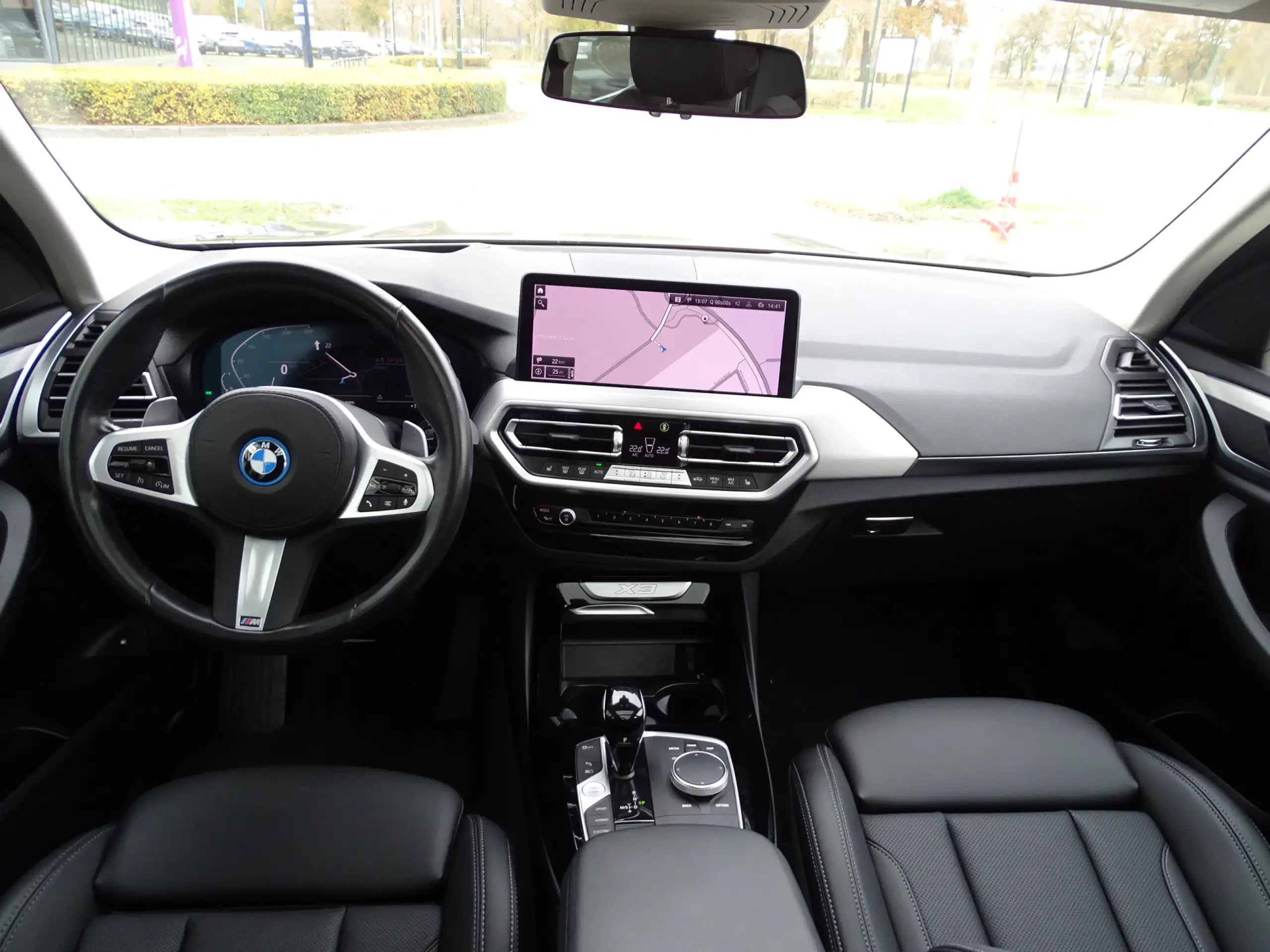 BMW - X3