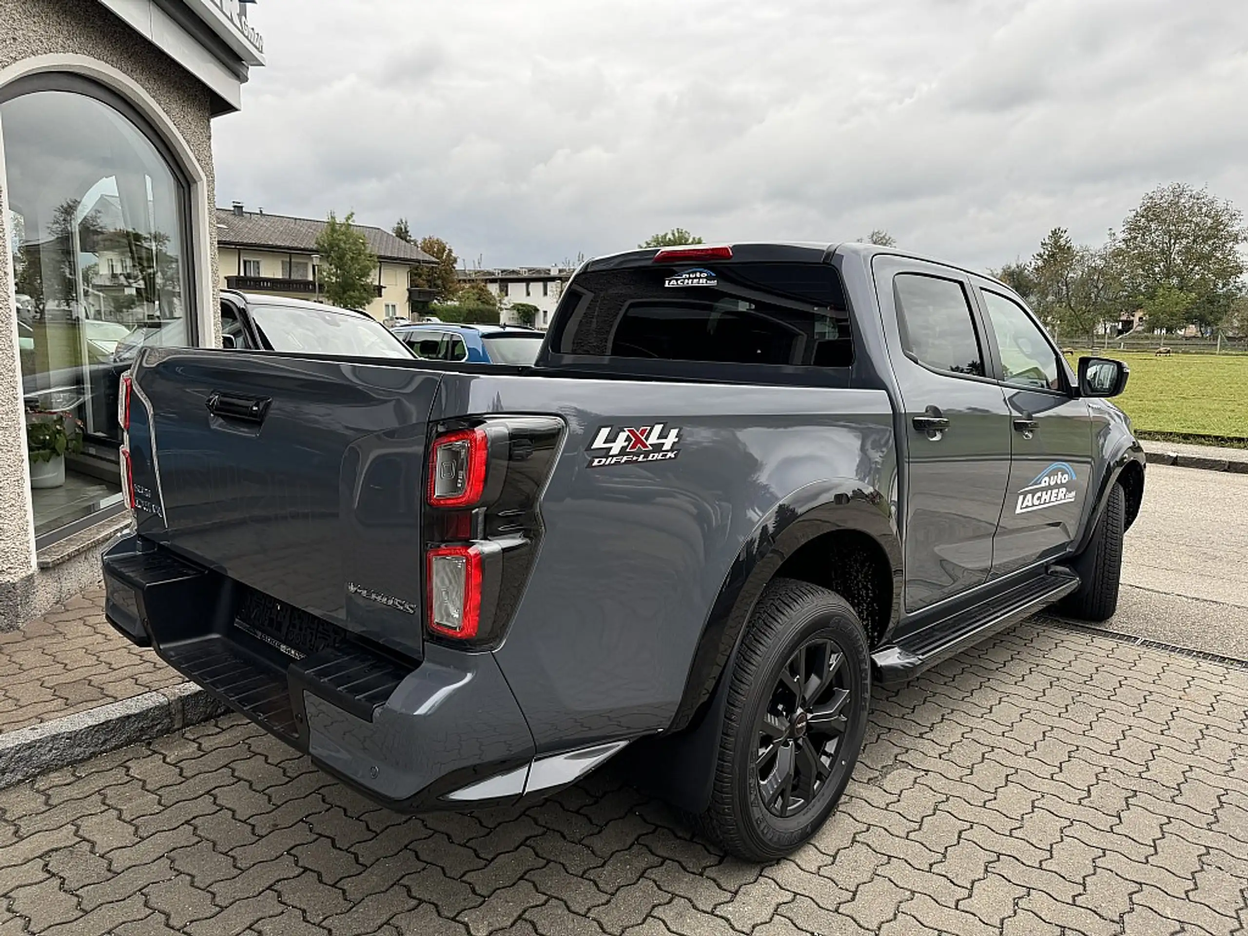 Isuzu - D-Max