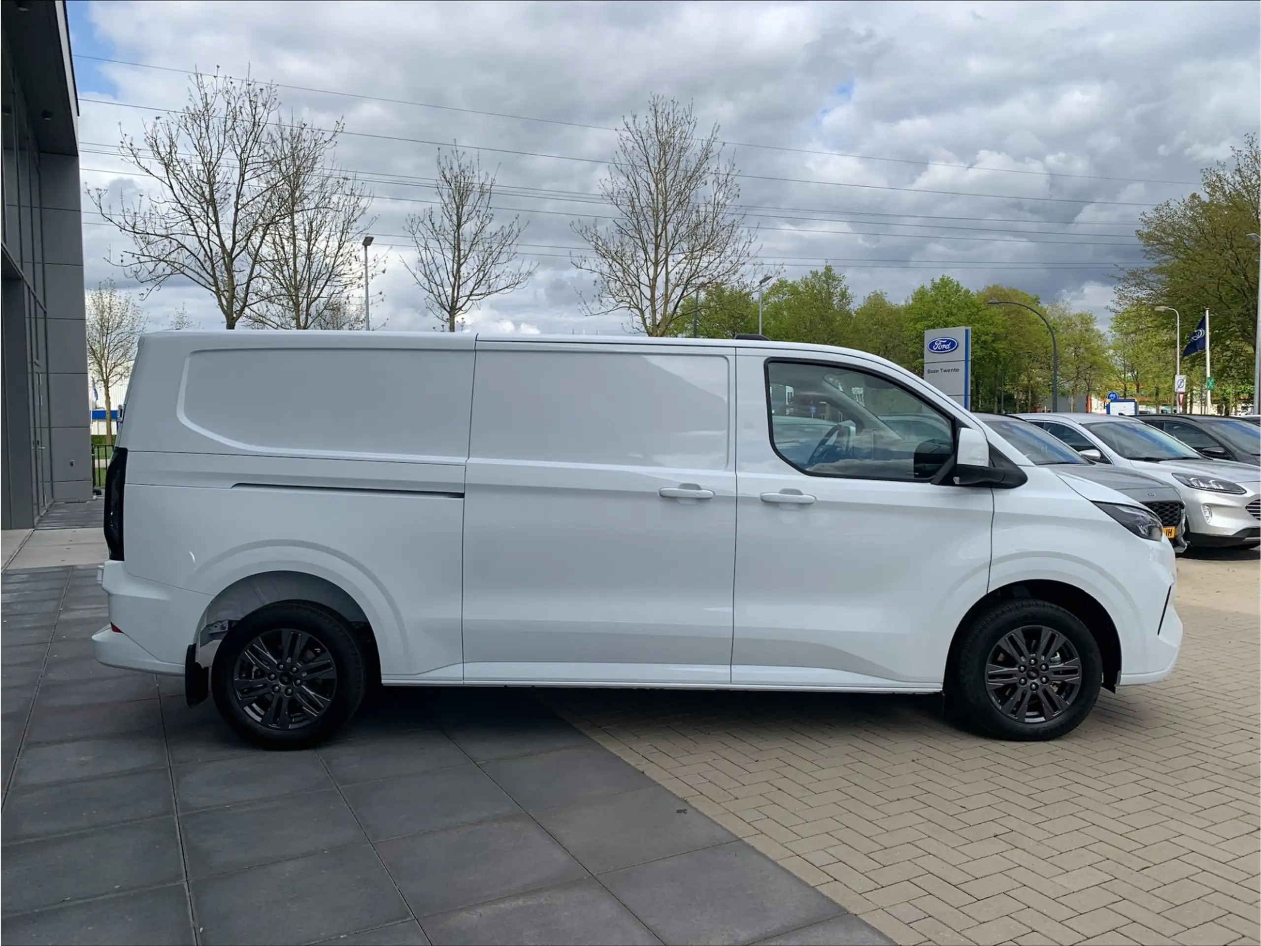 Ford - Transit Custom