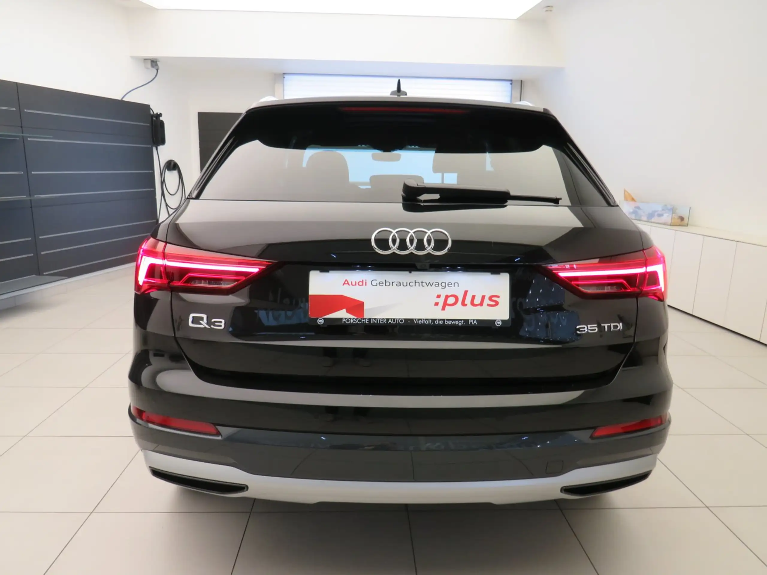 Audi - Q3