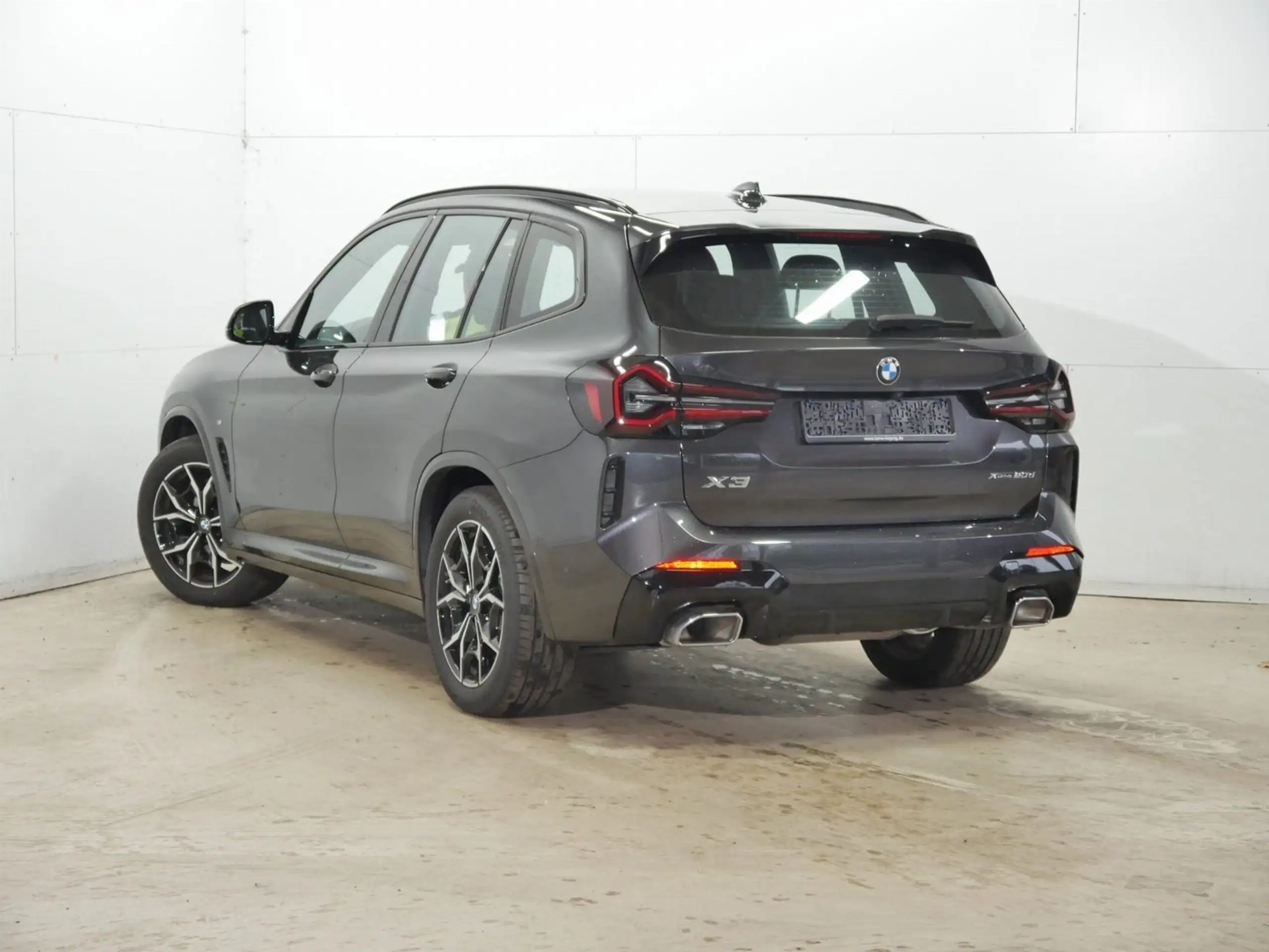 BMW - X3