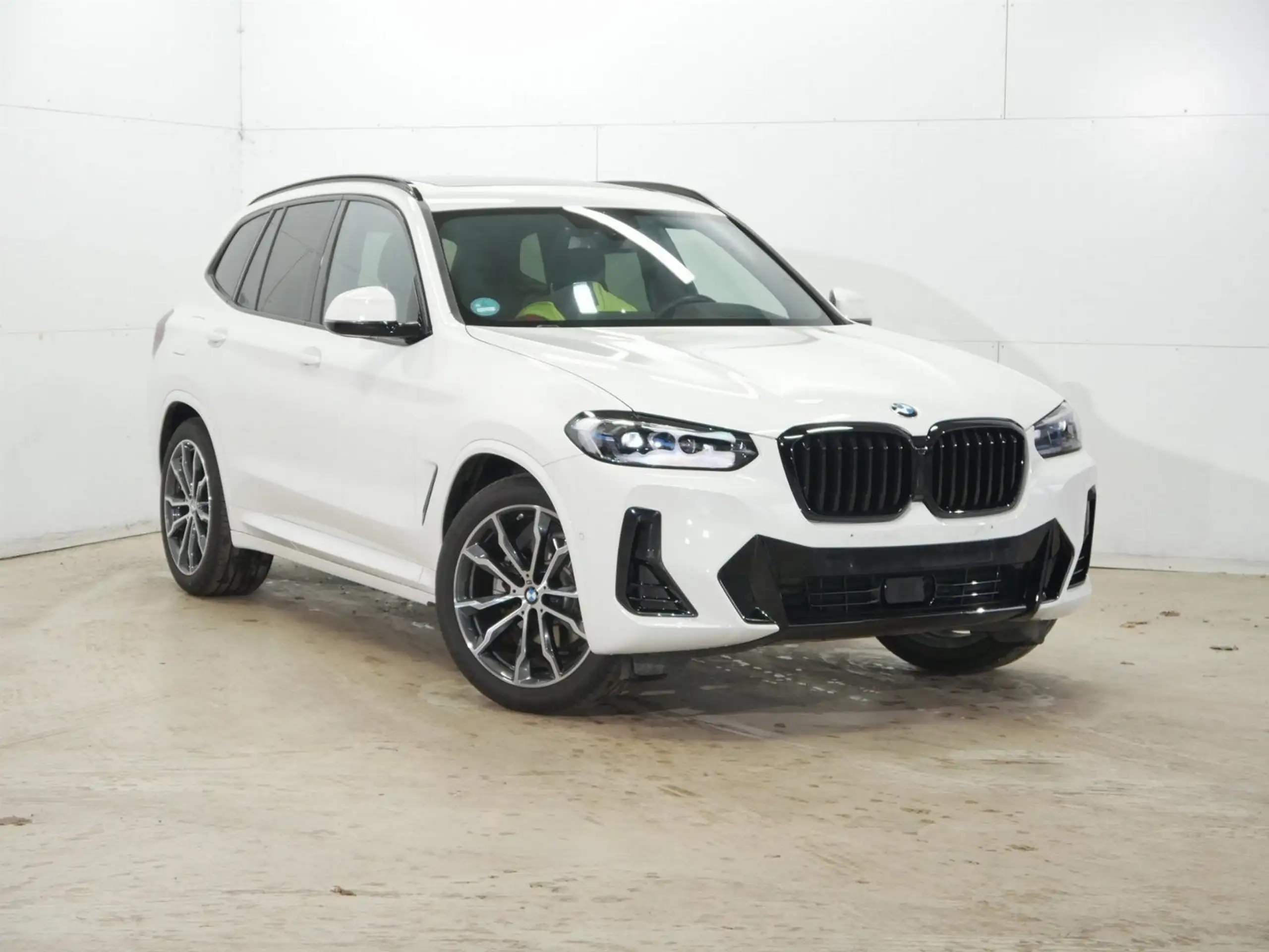 BMW - X3