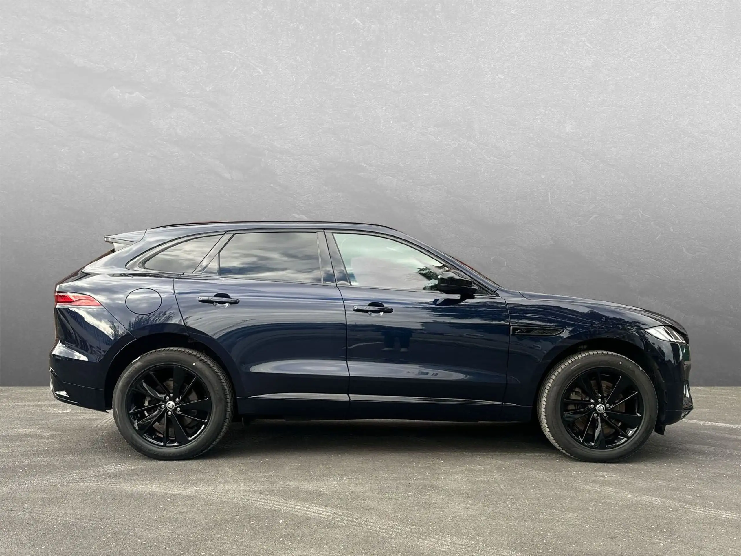 Jaguar - F-Pace