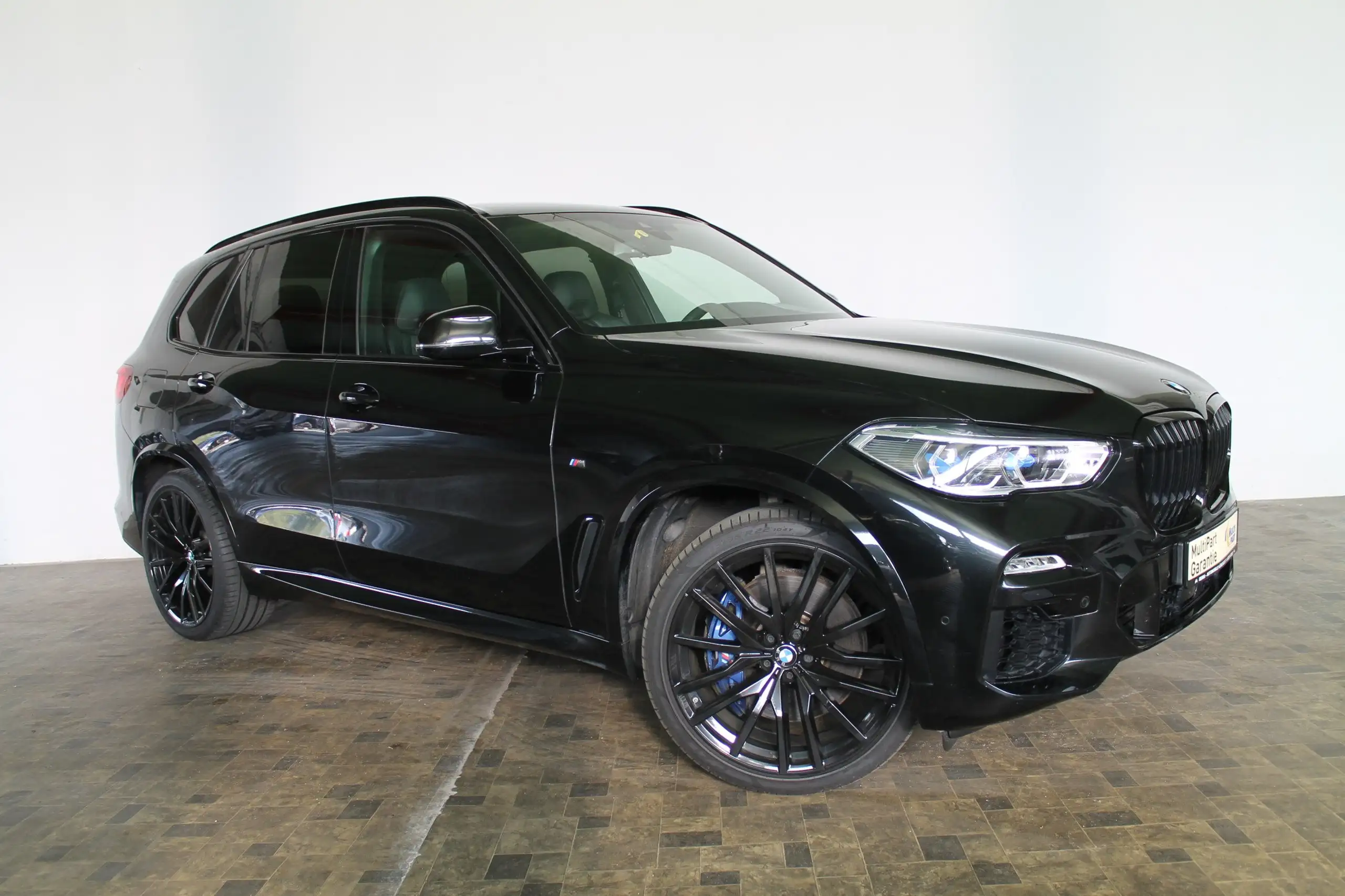 BMW - X5 M