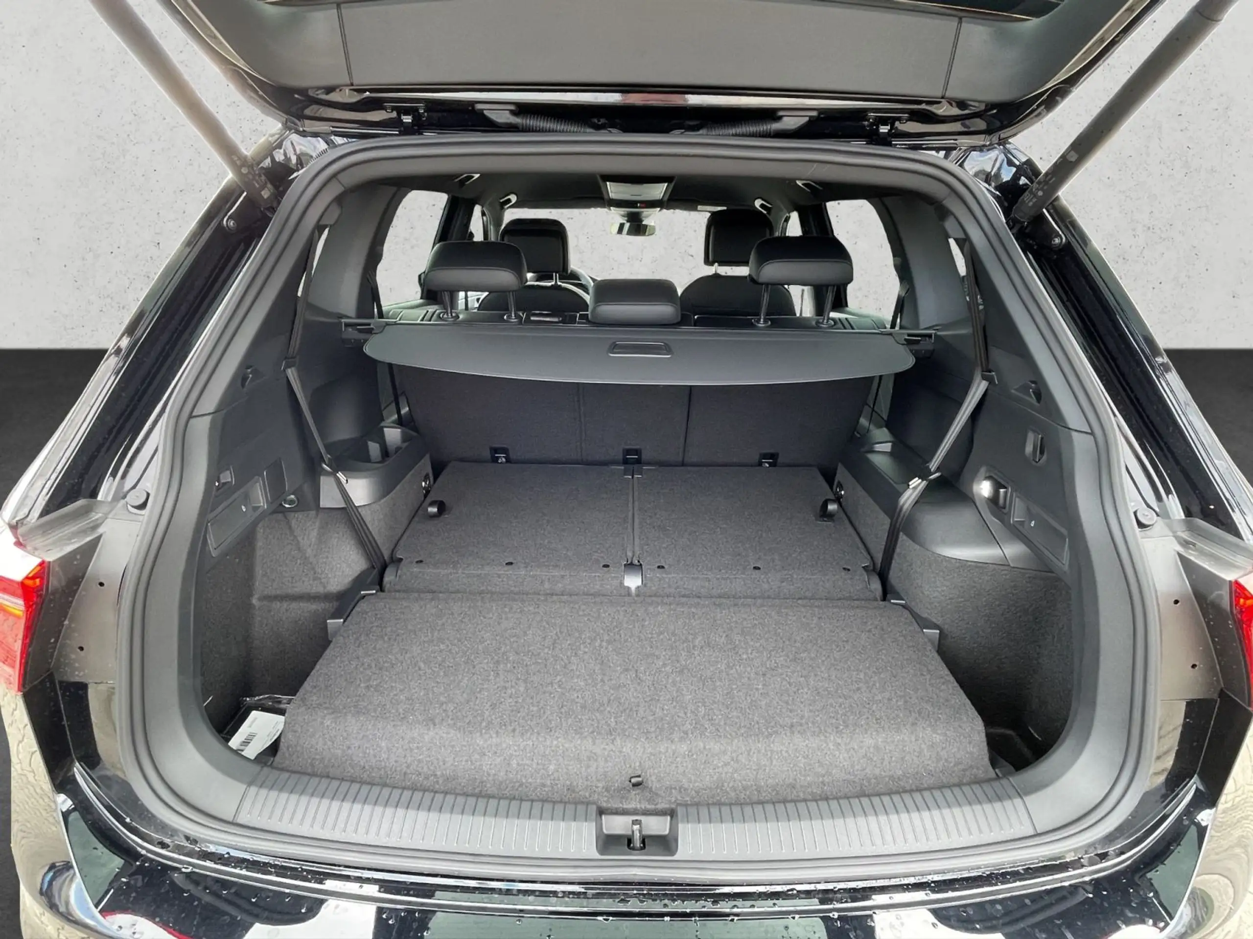 Volkswagen - Tiguan Allspace