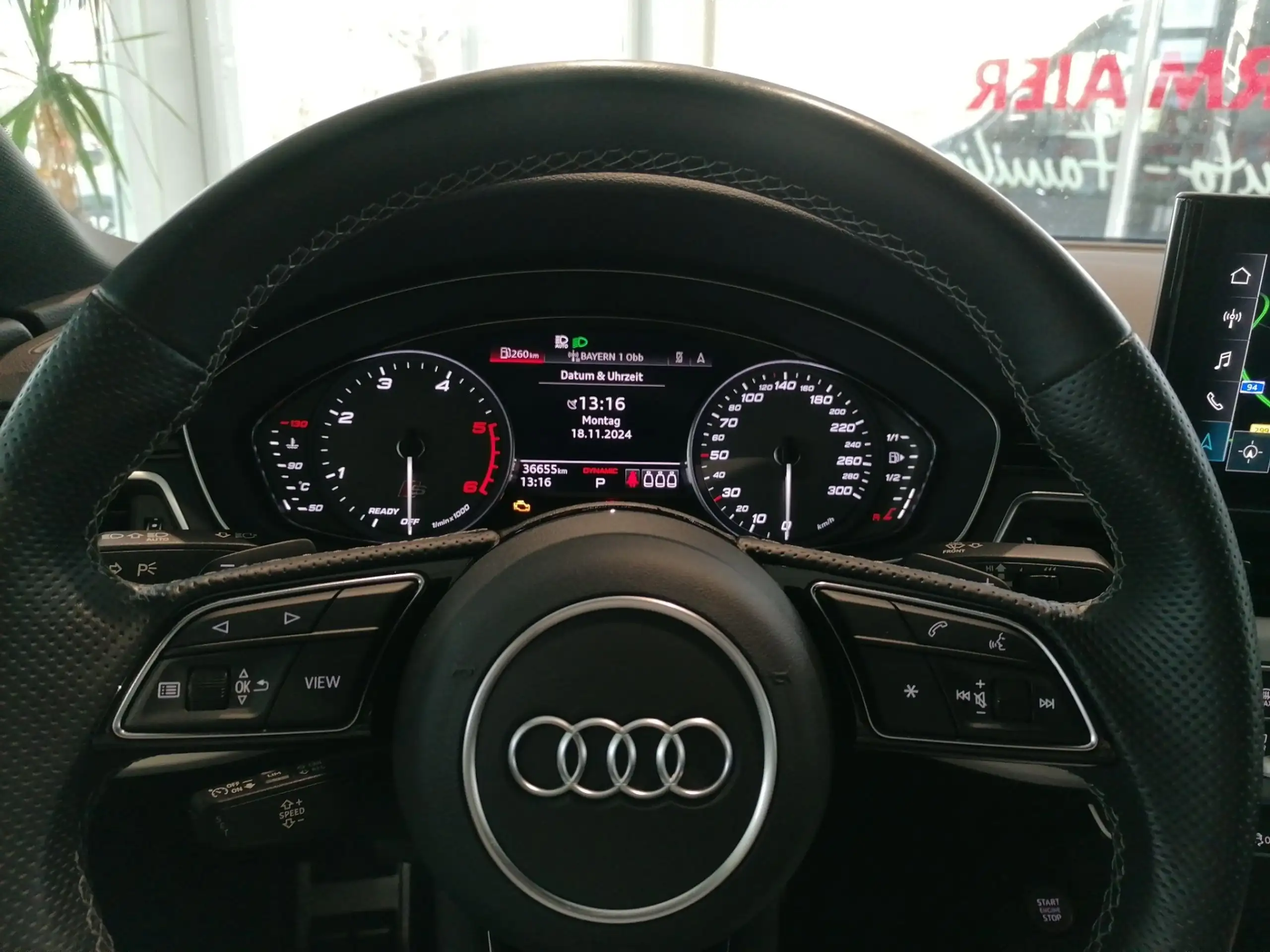 Audi - S5