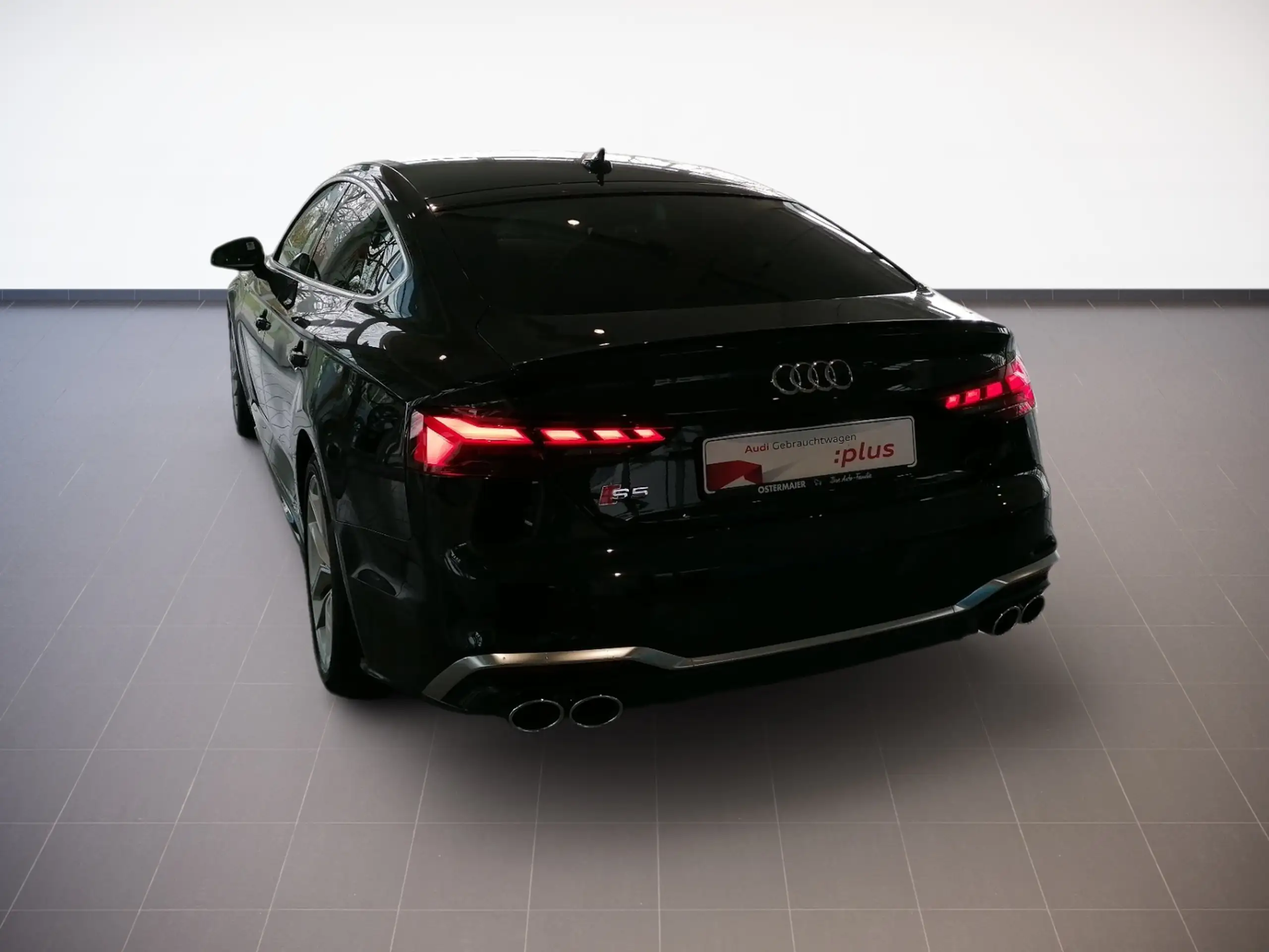 Audi - S5