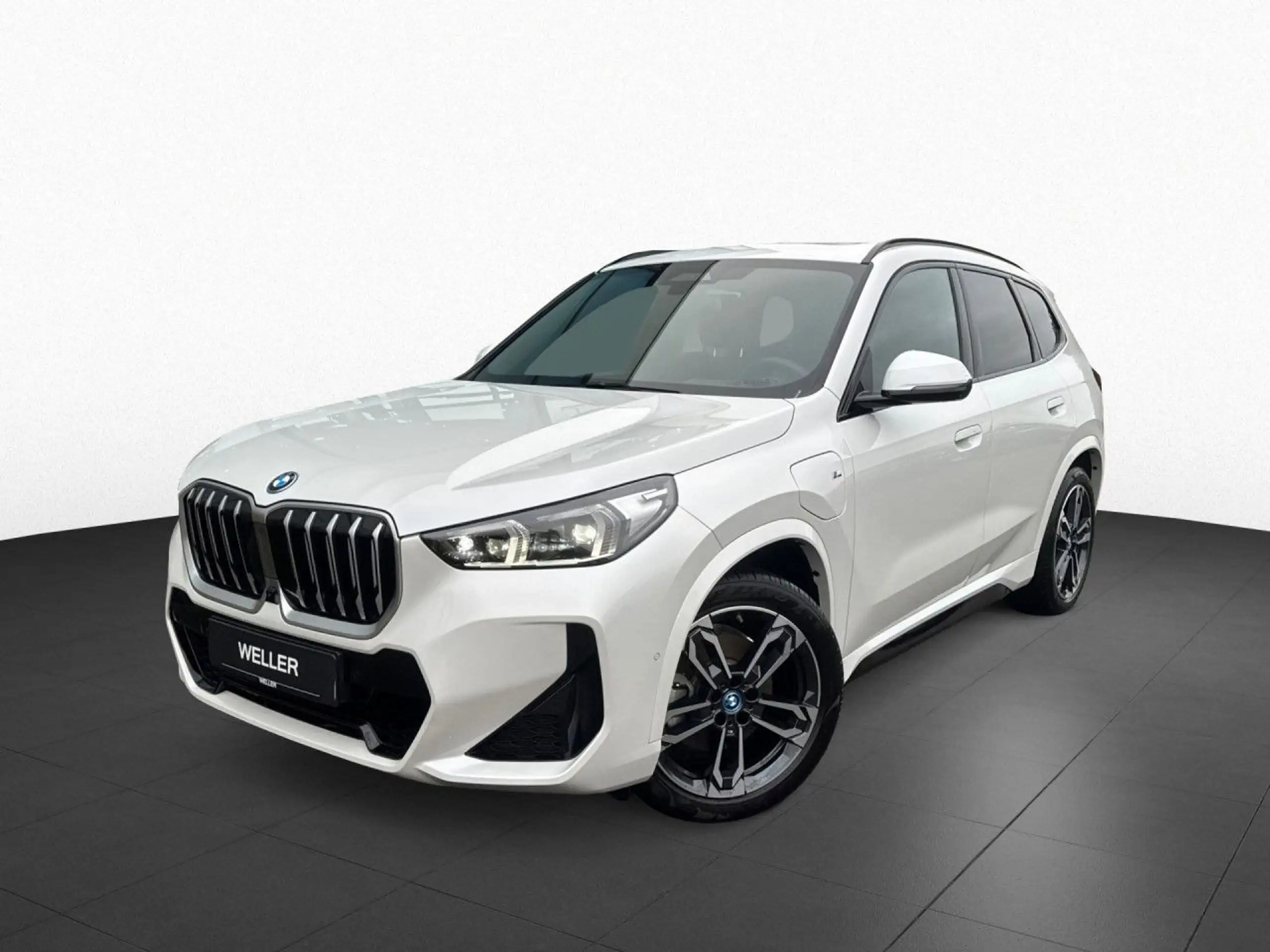 BMW - X1