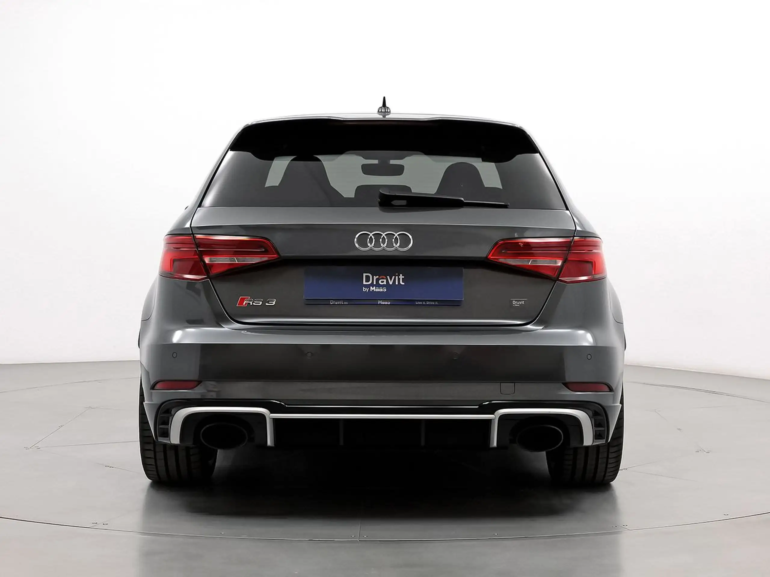 Audi - RS3