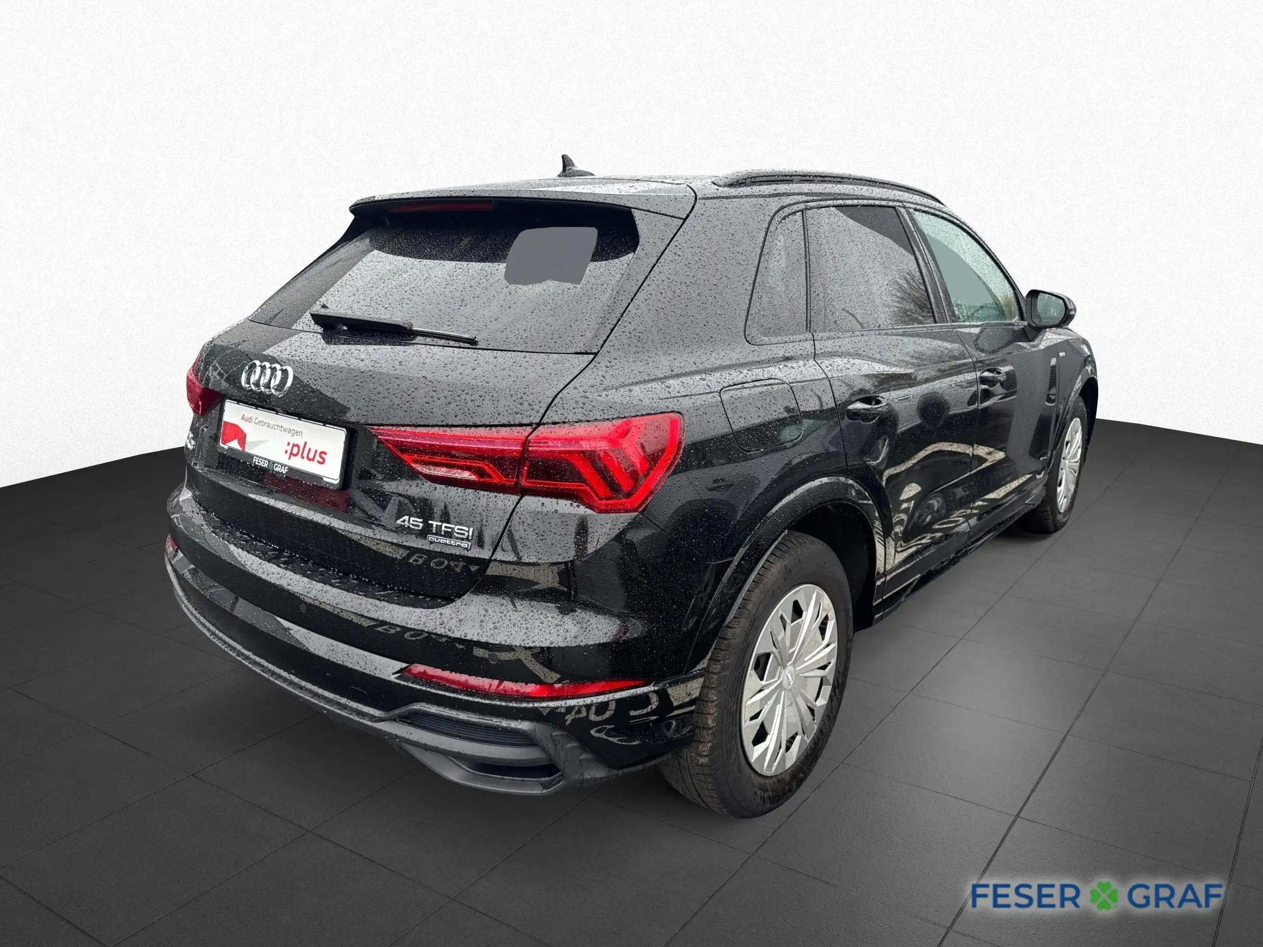 Audi - Q3