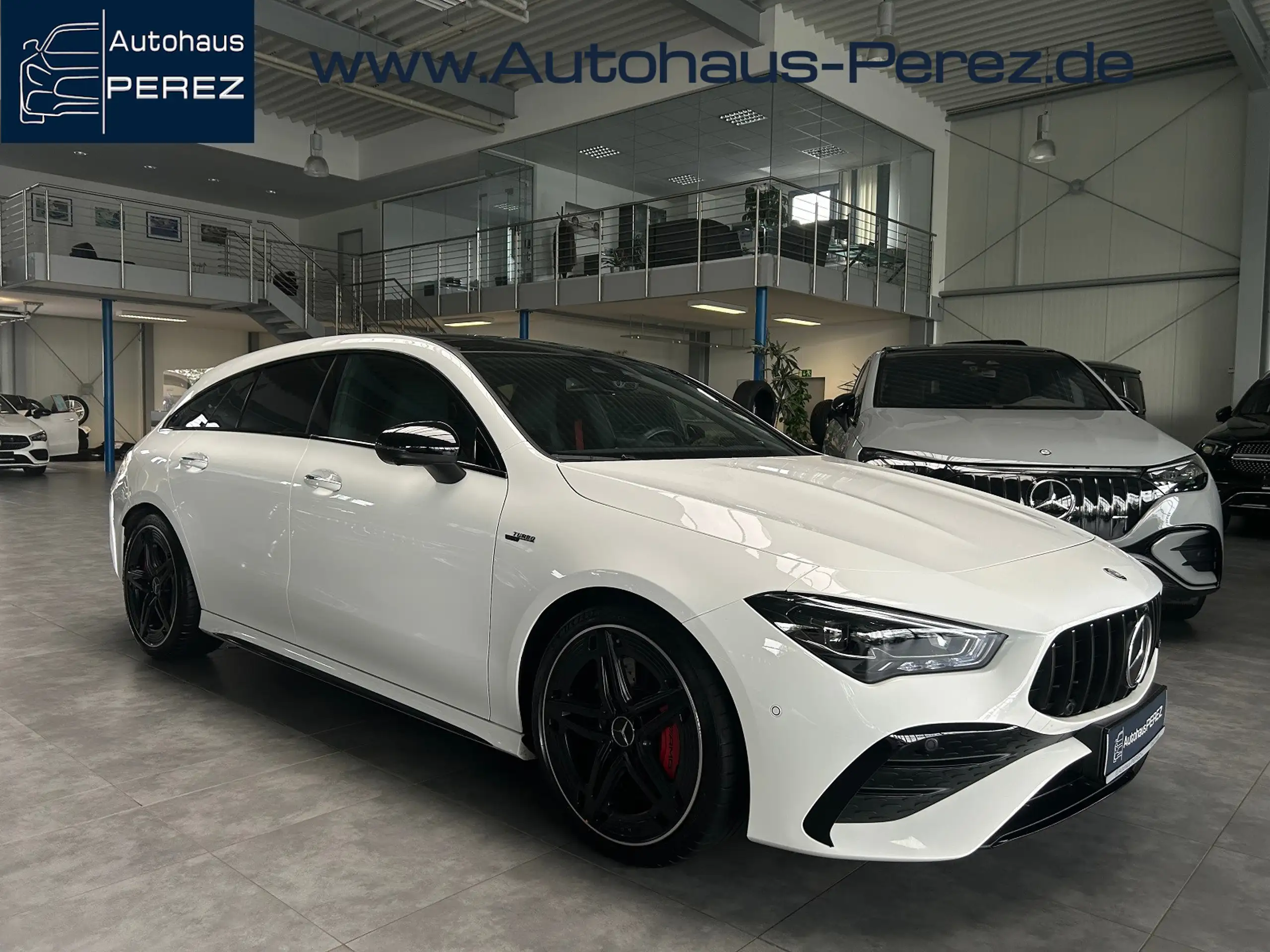 Mercedes-Benz - CLA 35 AMG