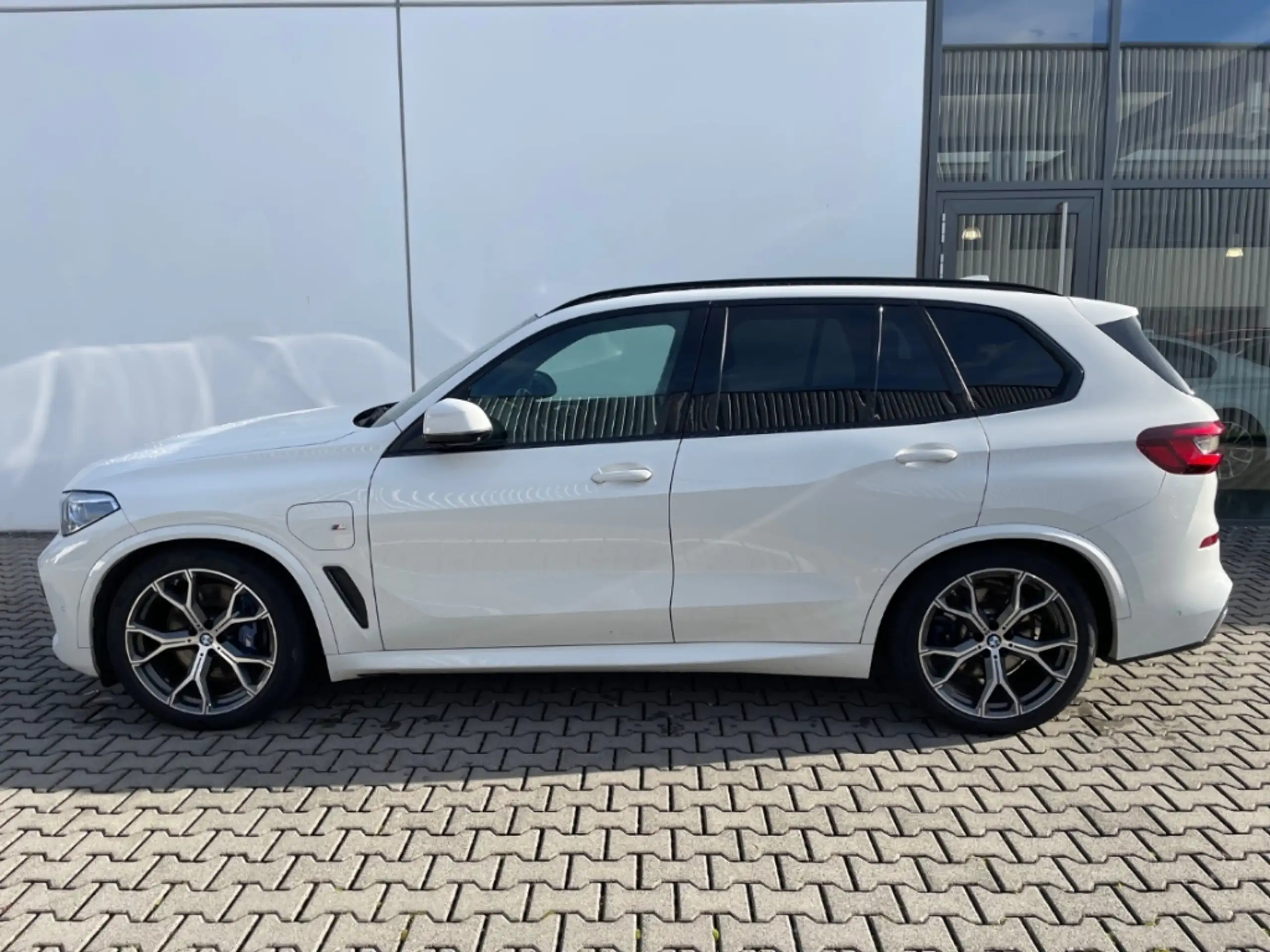 BMW - X5