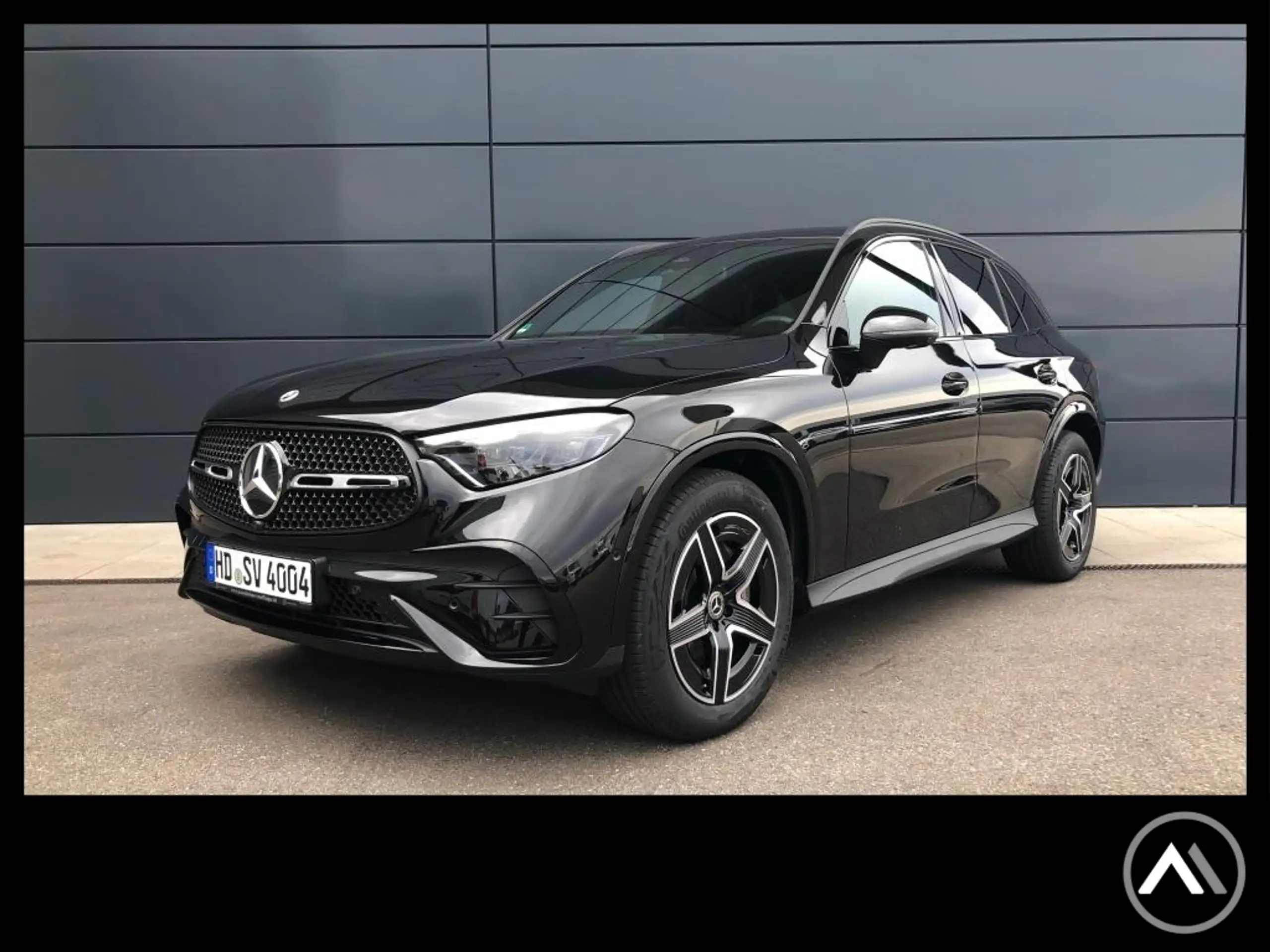 Mercedes-Benz - GLC 220