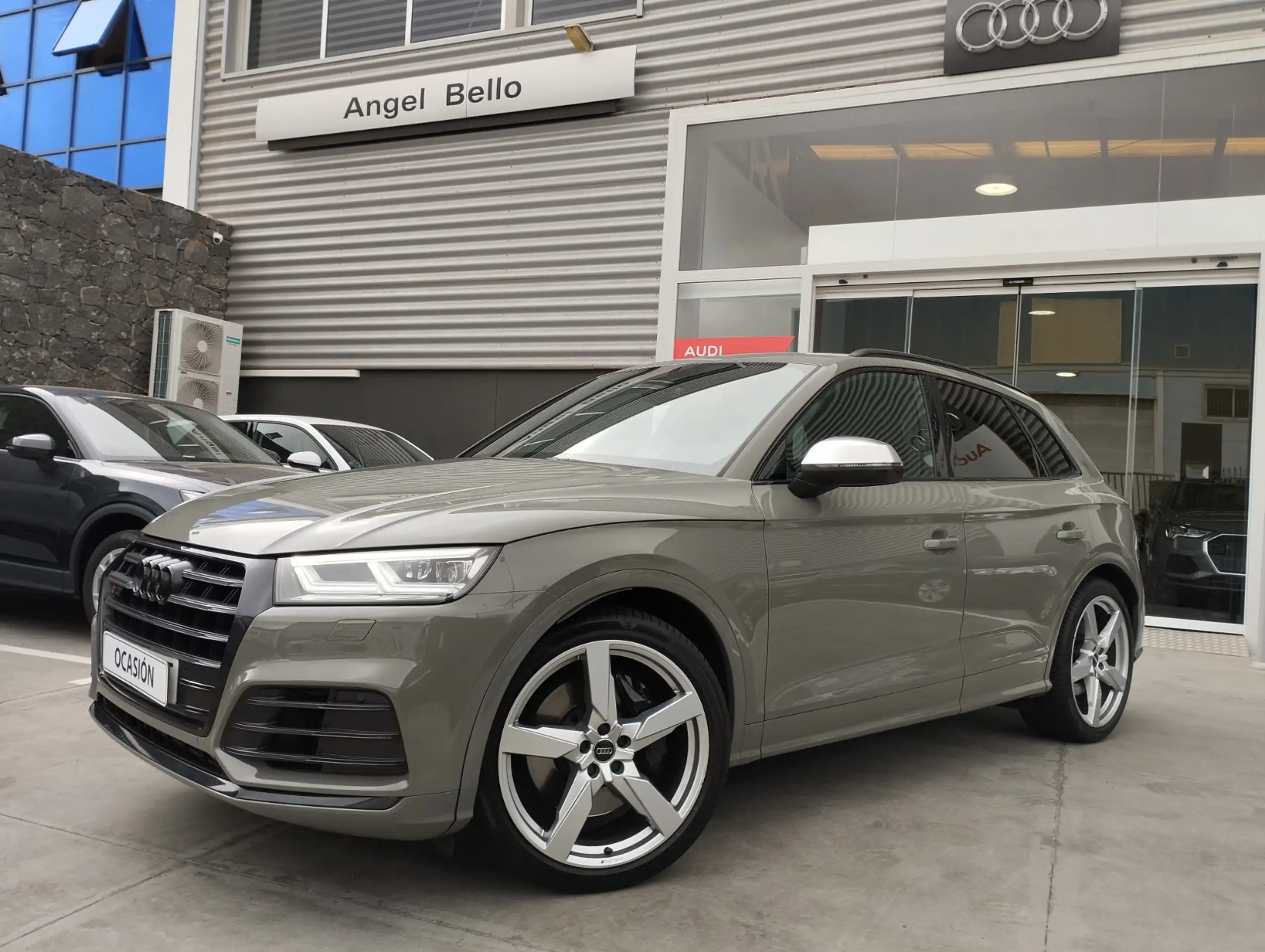 Audi - SQ5