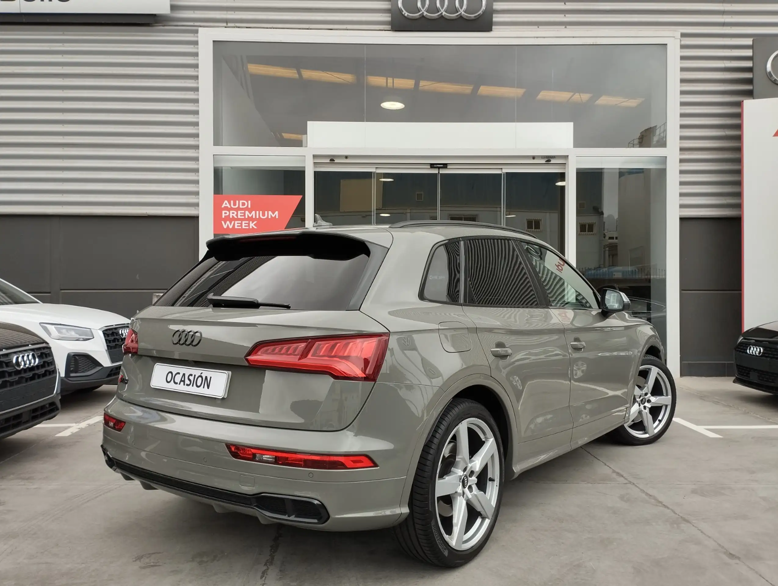 Audi - SQ5