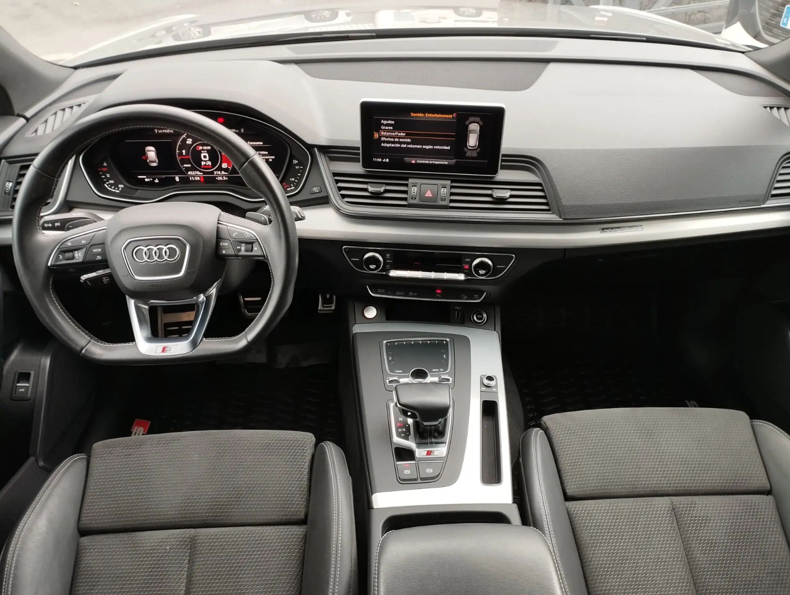 Audi - SQ5