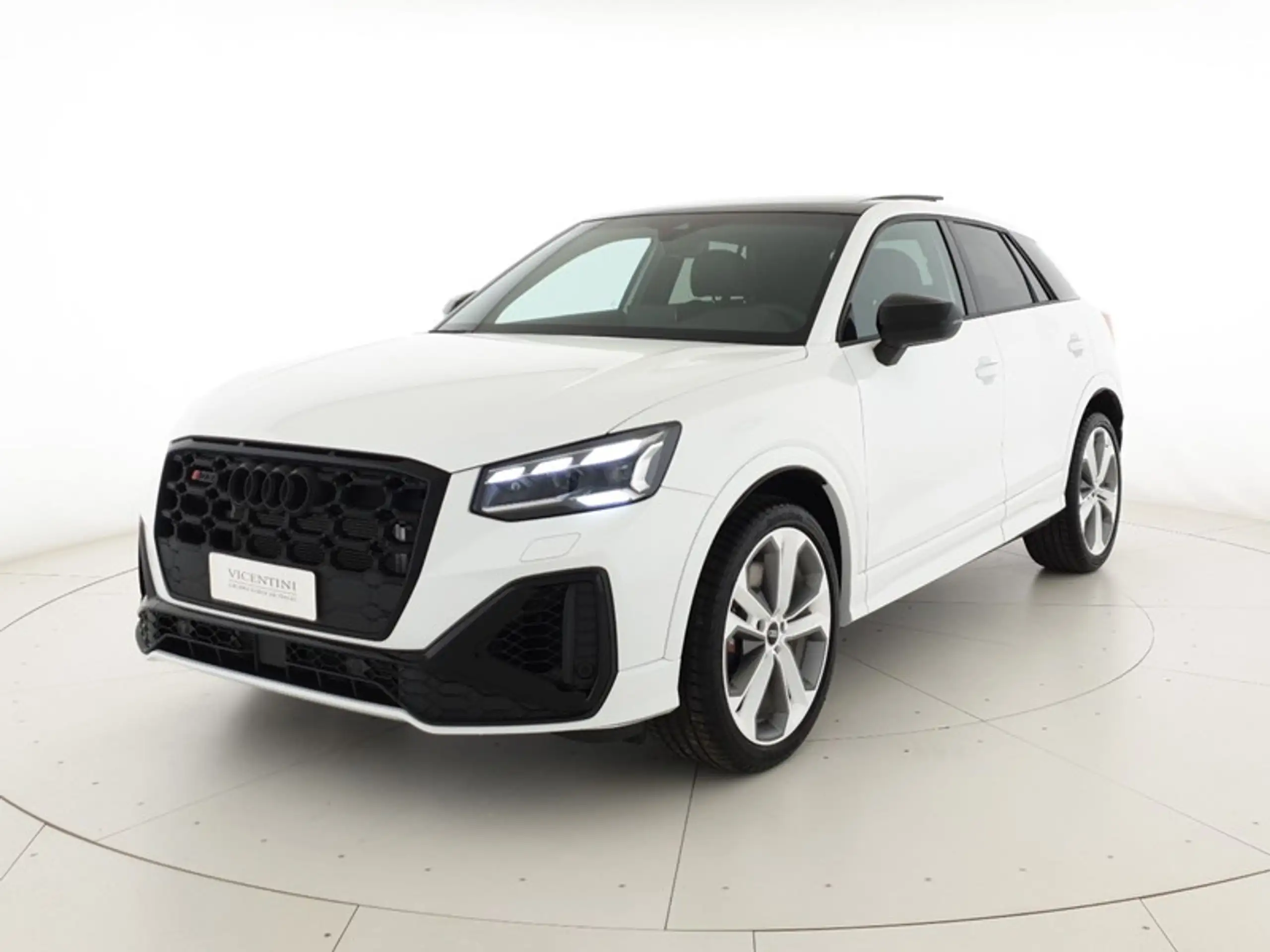 Audi - SQ2