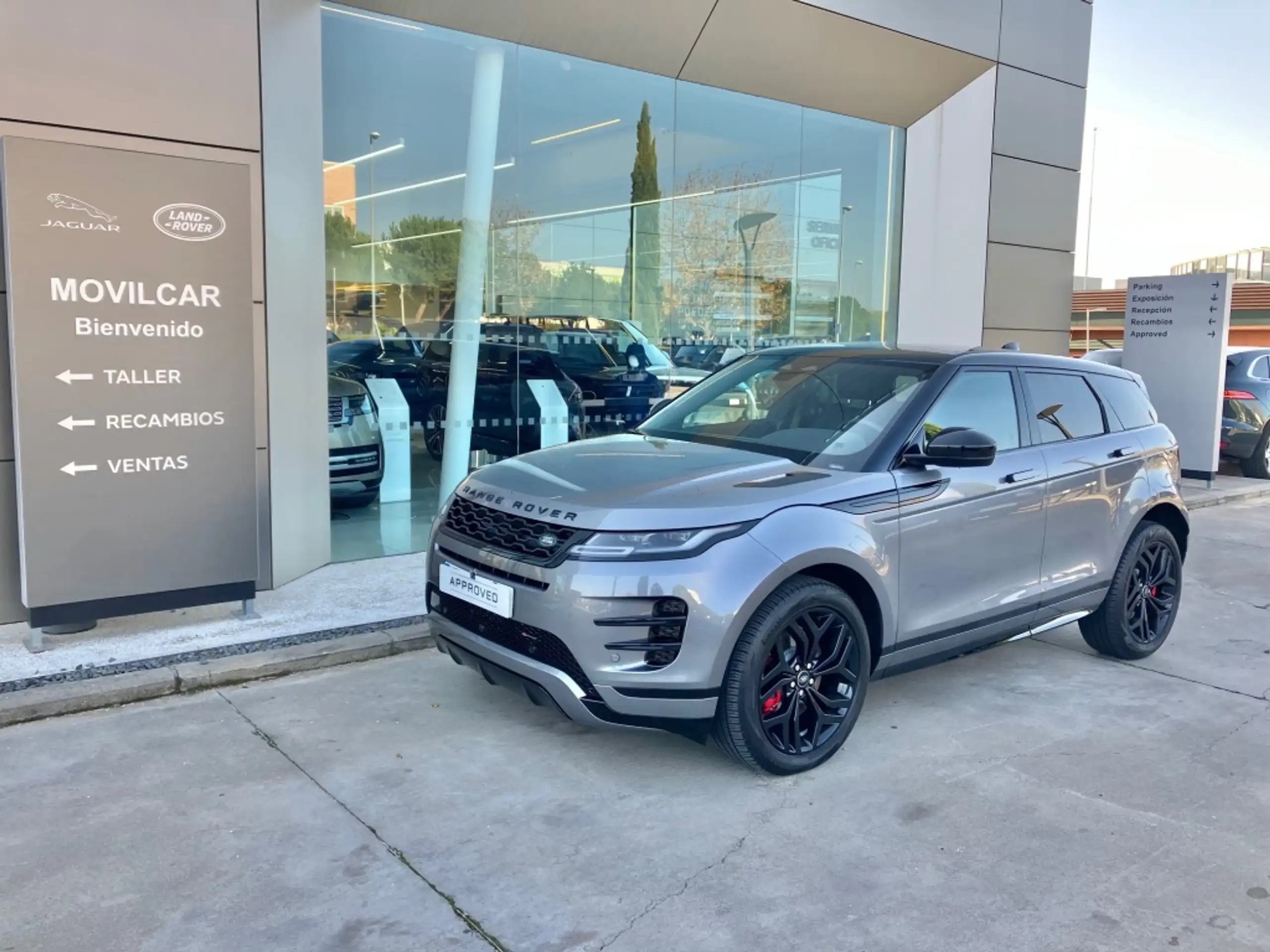 Land Rover - Range Rover Evoque